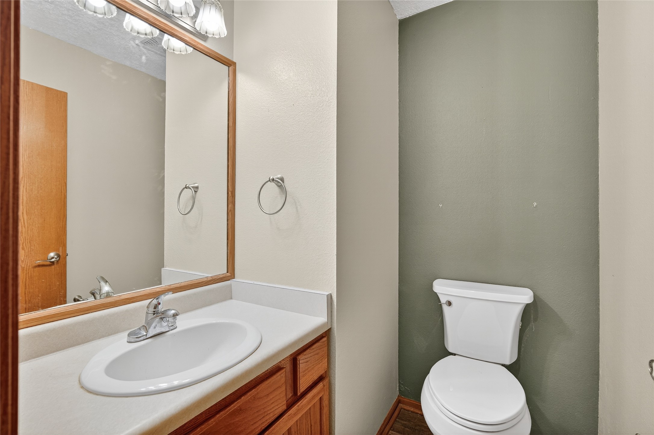 6800 Ashworth Road 306