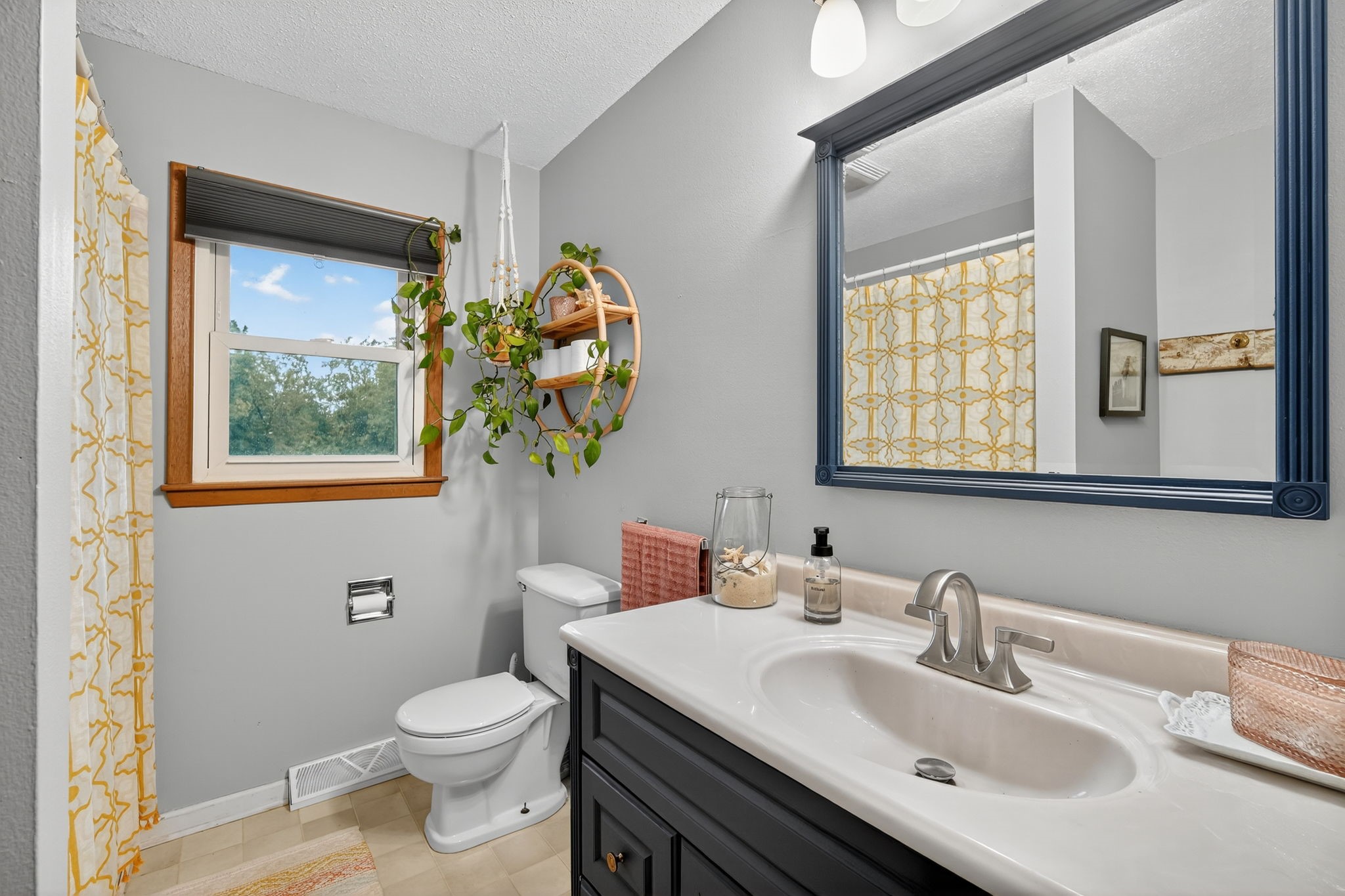 313 N 17th Street