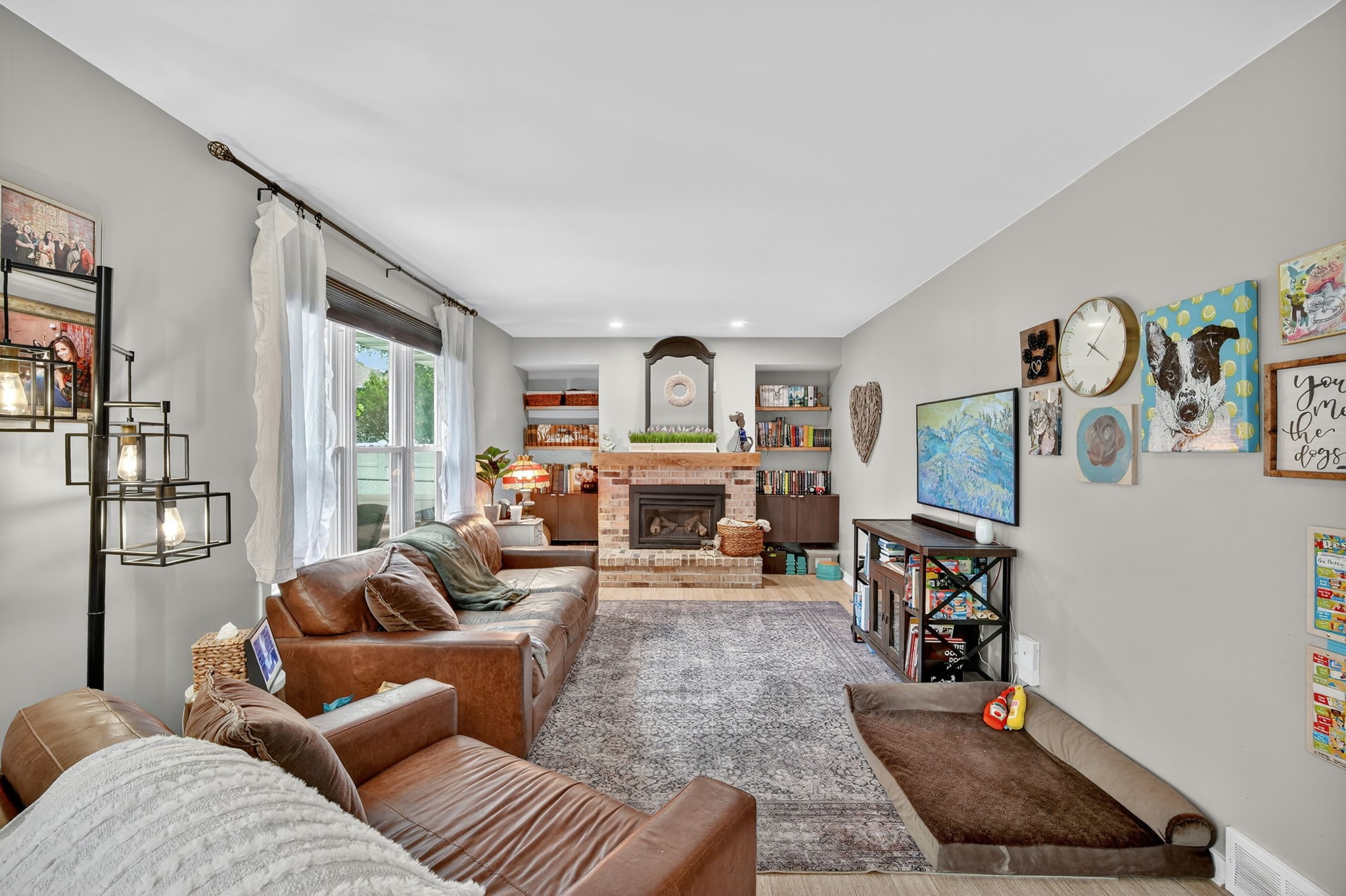 3905 Francrest Drive