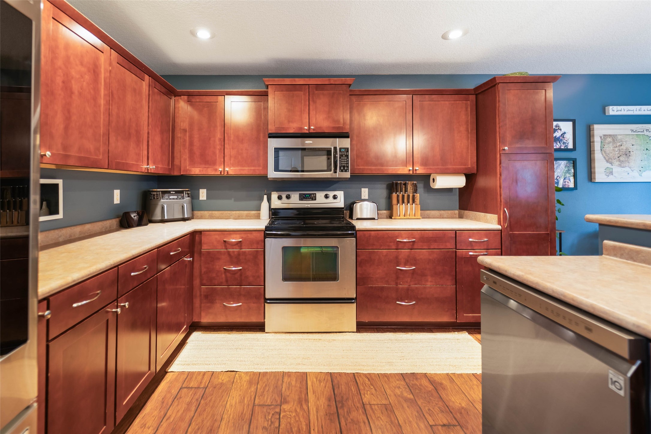 245 SE Wildflower Court