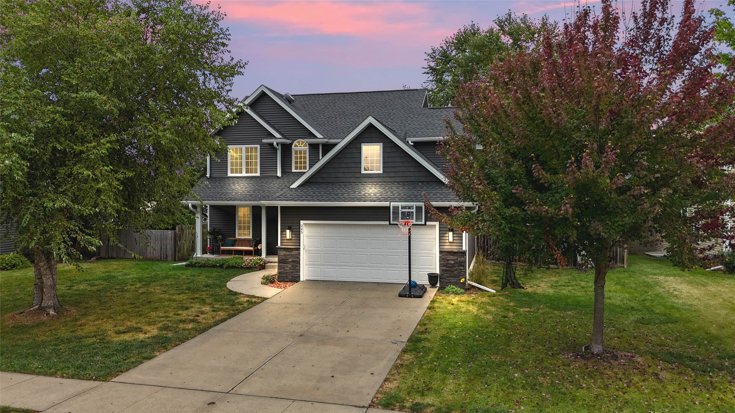 245 SE Wildflower Court