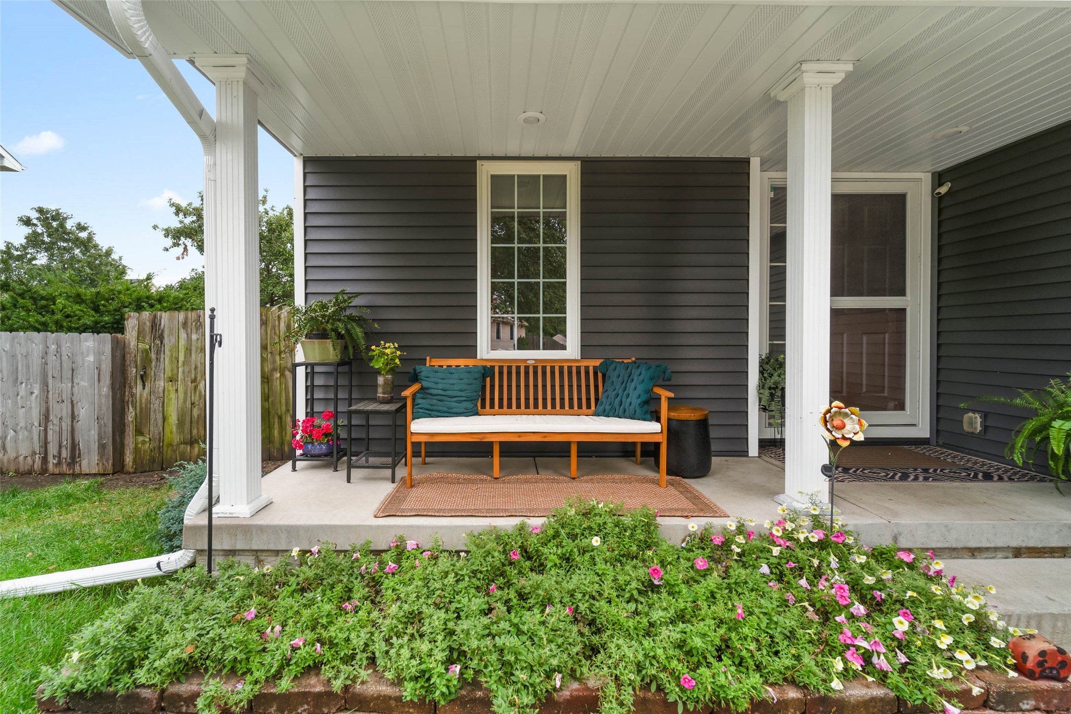 245 SE Wildflower Court