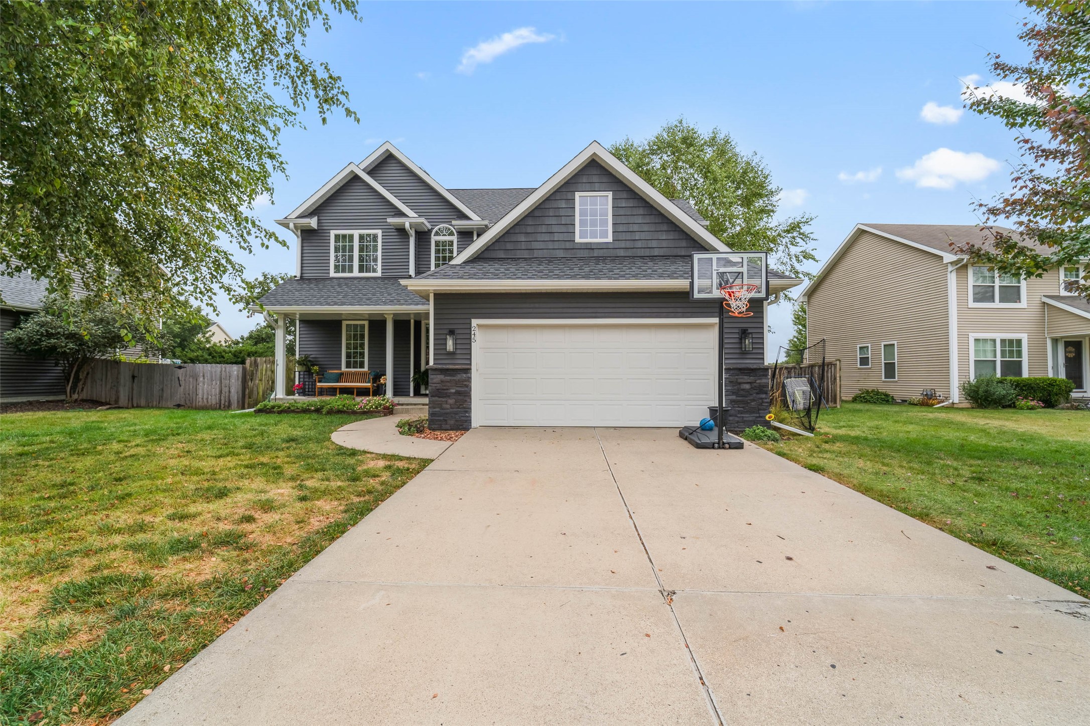 245 SE Wildflower Court