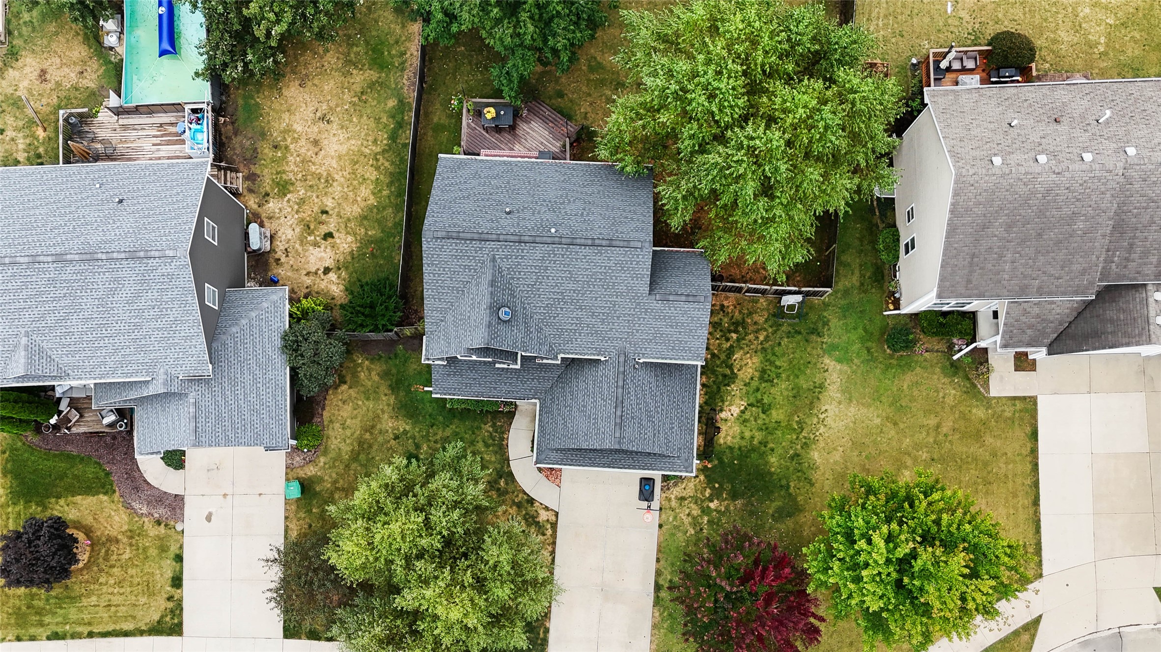 245 SE Wildflower Court