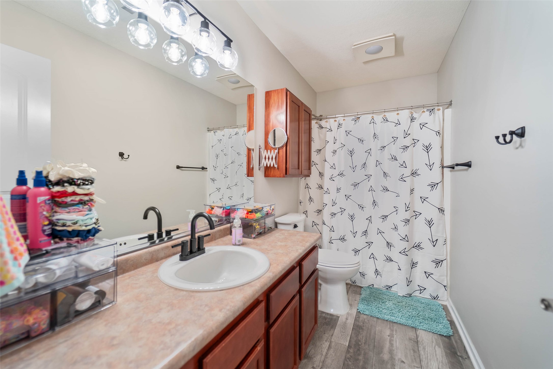 245 SE Wildflower Court