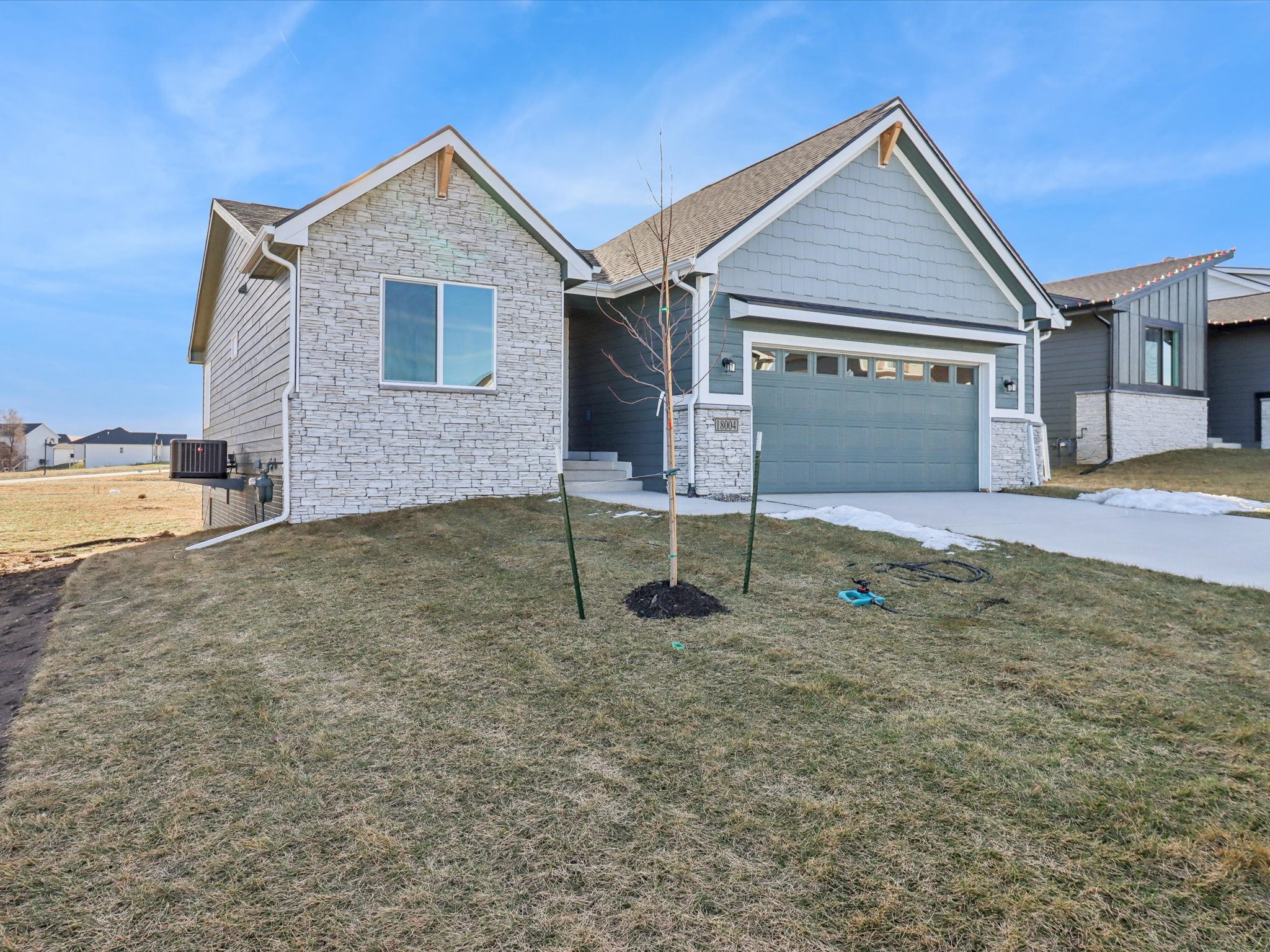 18004 Alpine Drive