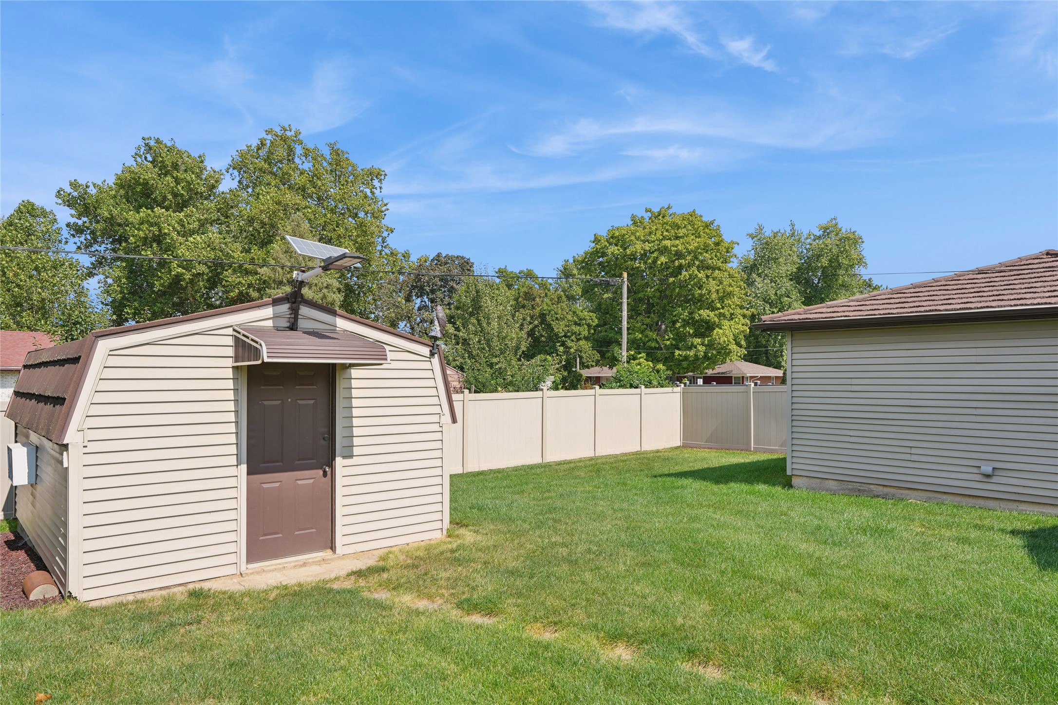 1520 E Tiffin Avenue