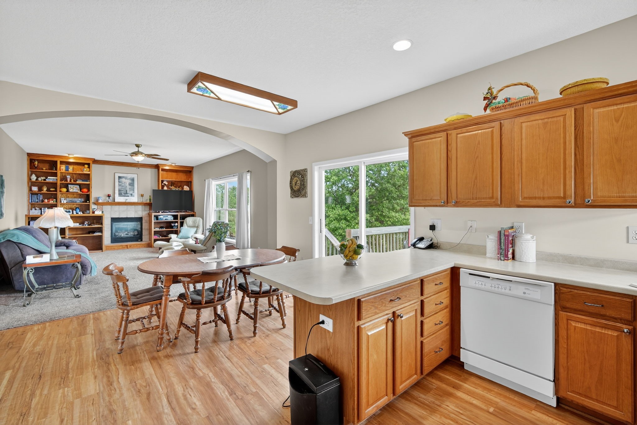 6721 Three Lakes Parkway