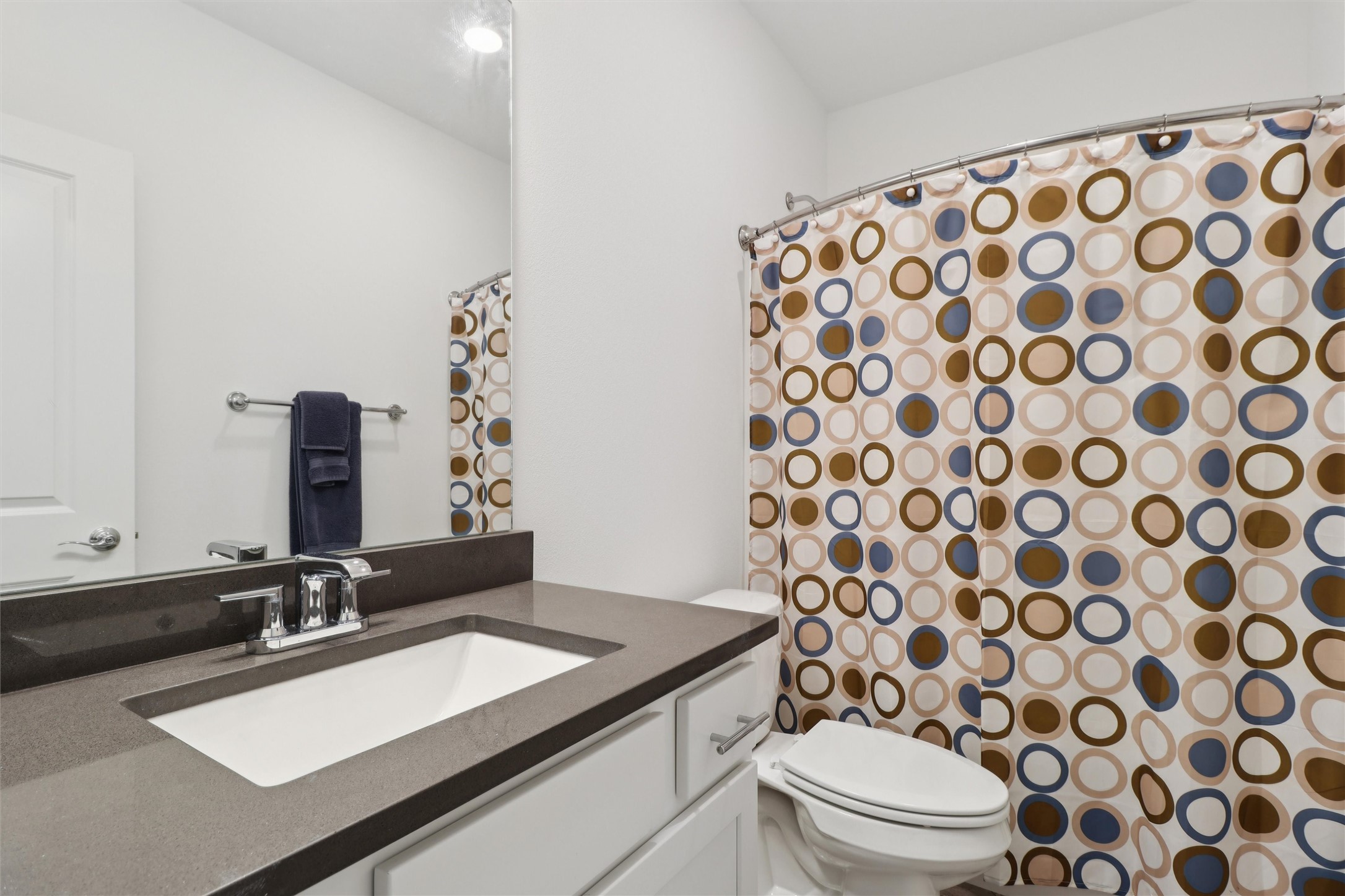 420 NW Georgetown Drive