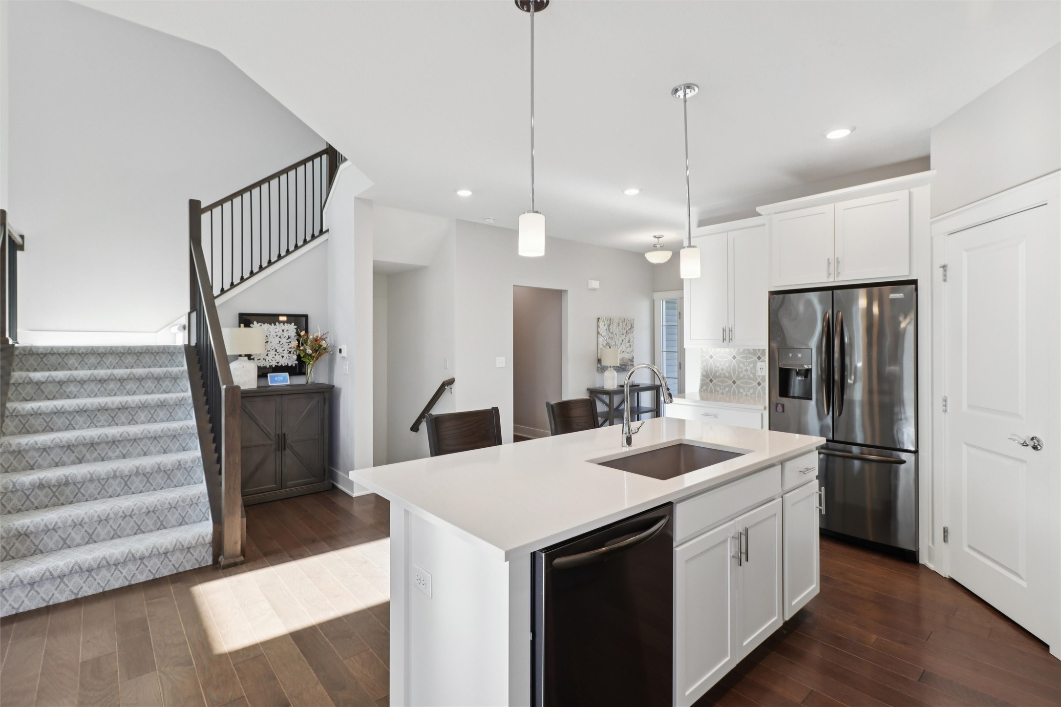 420 NW Georgetown Drive