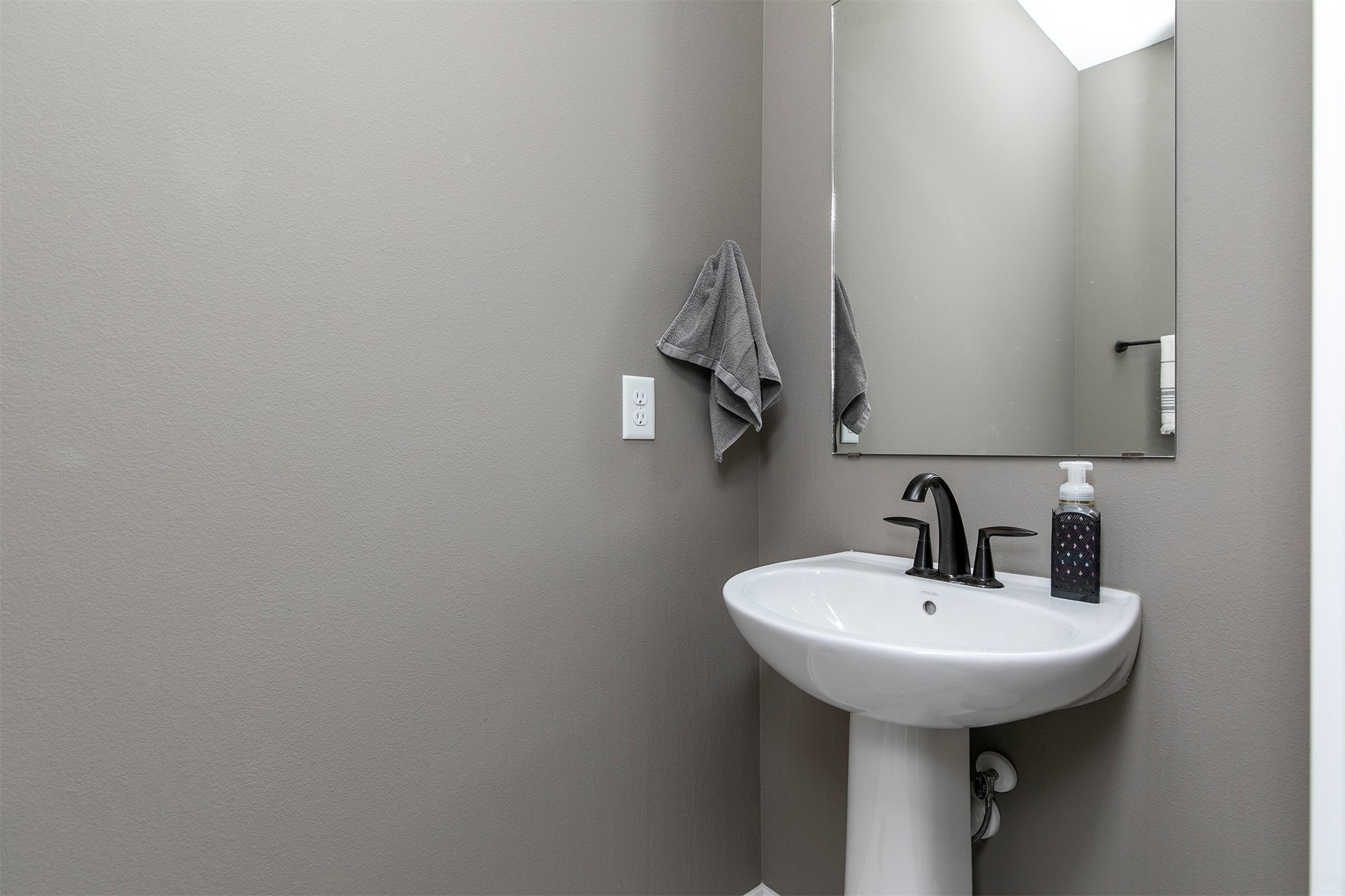 1508 SW Pleasant Lane