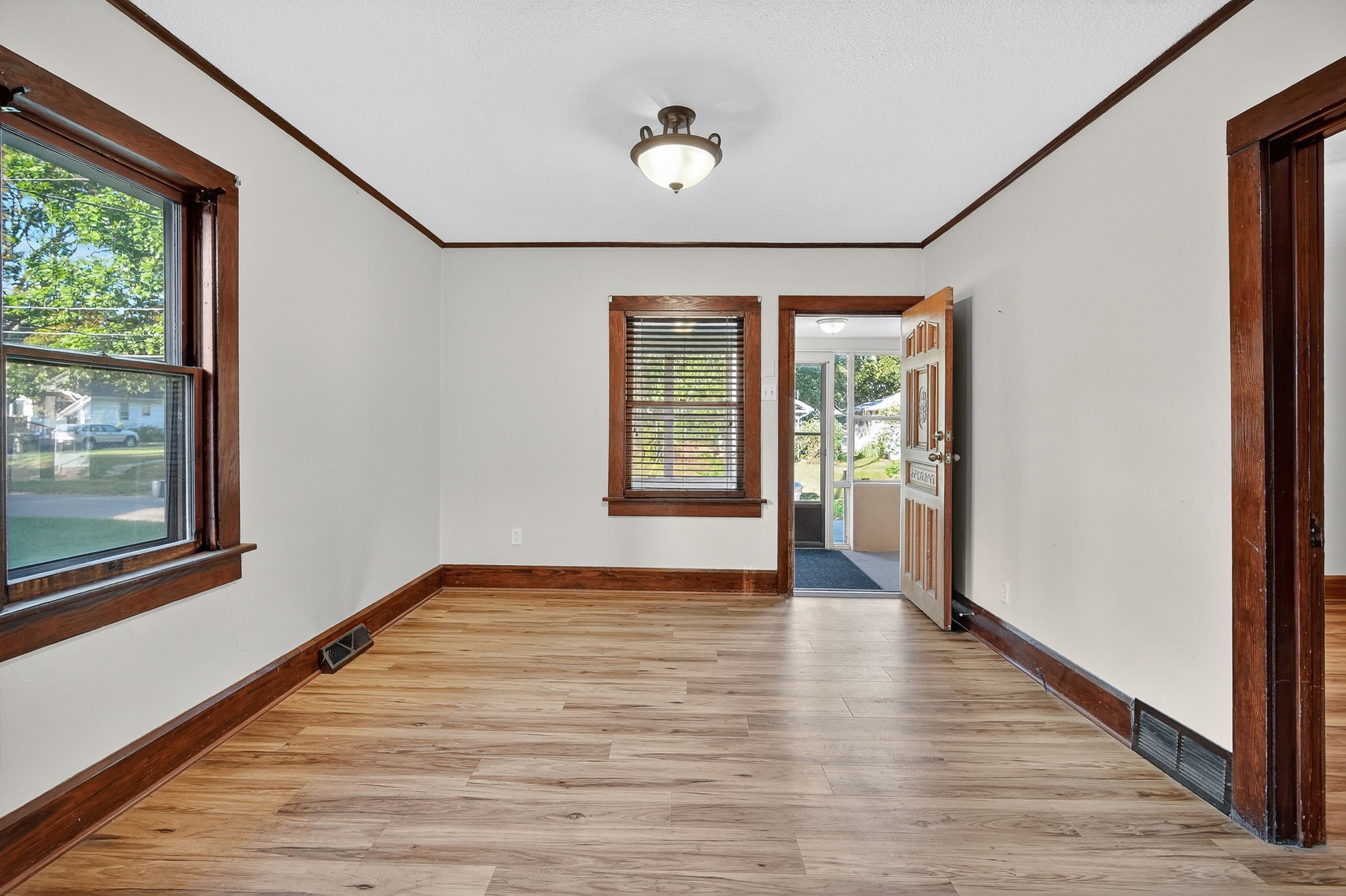 3919 4th Street