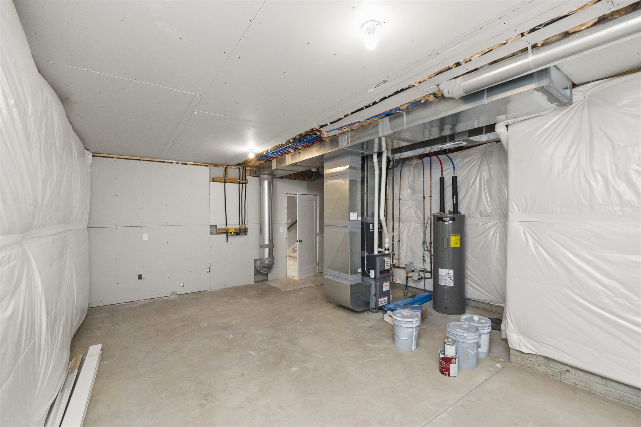 512 SW Prairie Trail Parkway