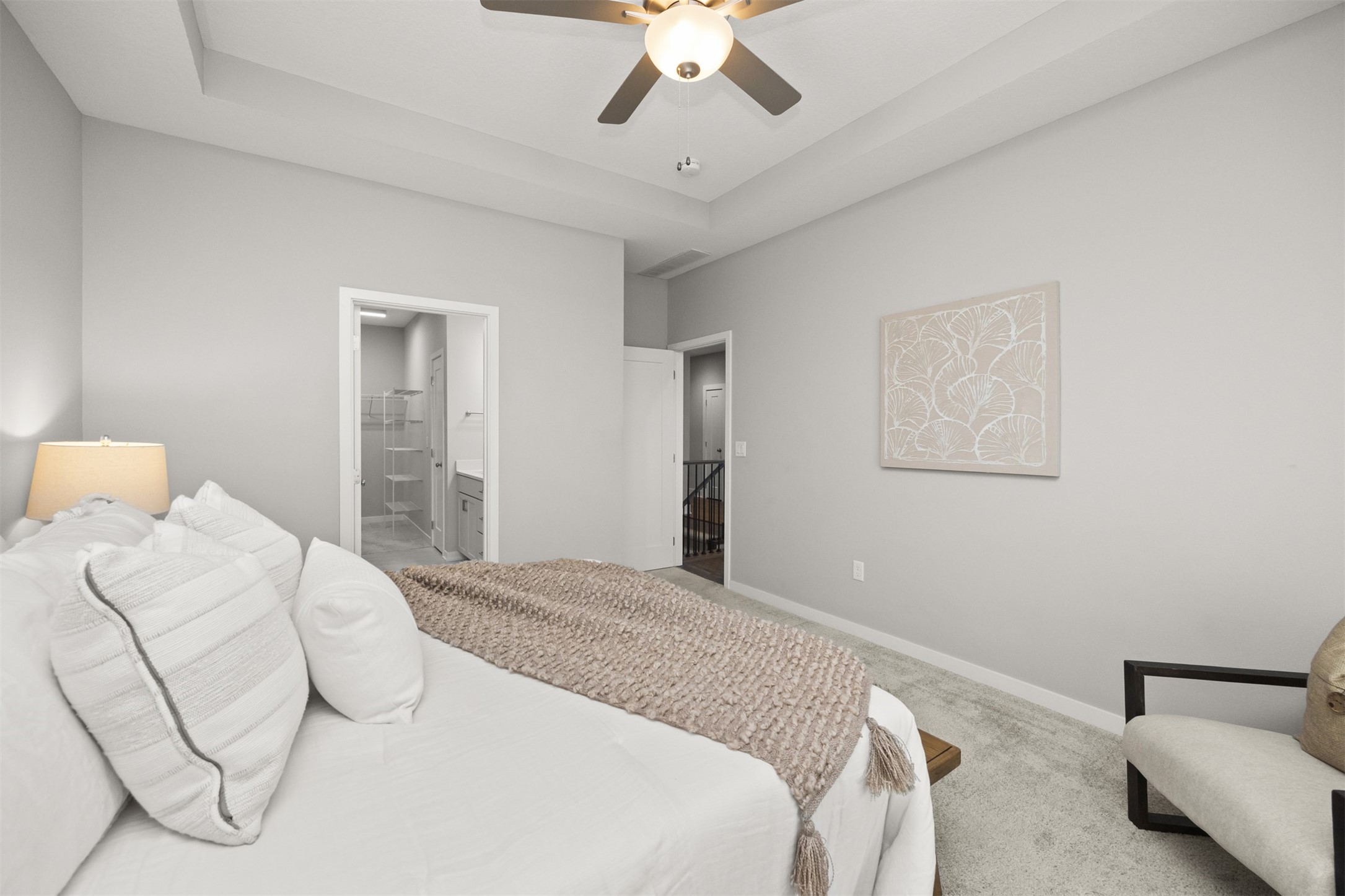 512 SW Prairie Trail Parkway