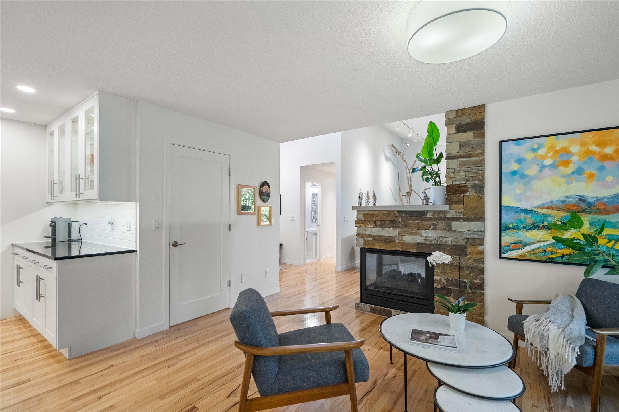 8187 NW Beaver Drive