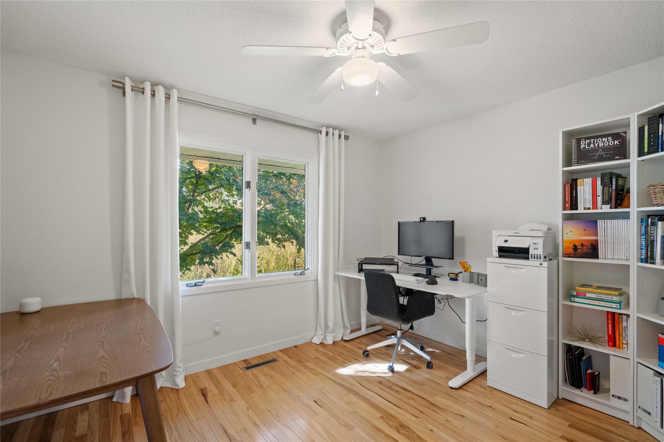 8187 NW Beaver Drive