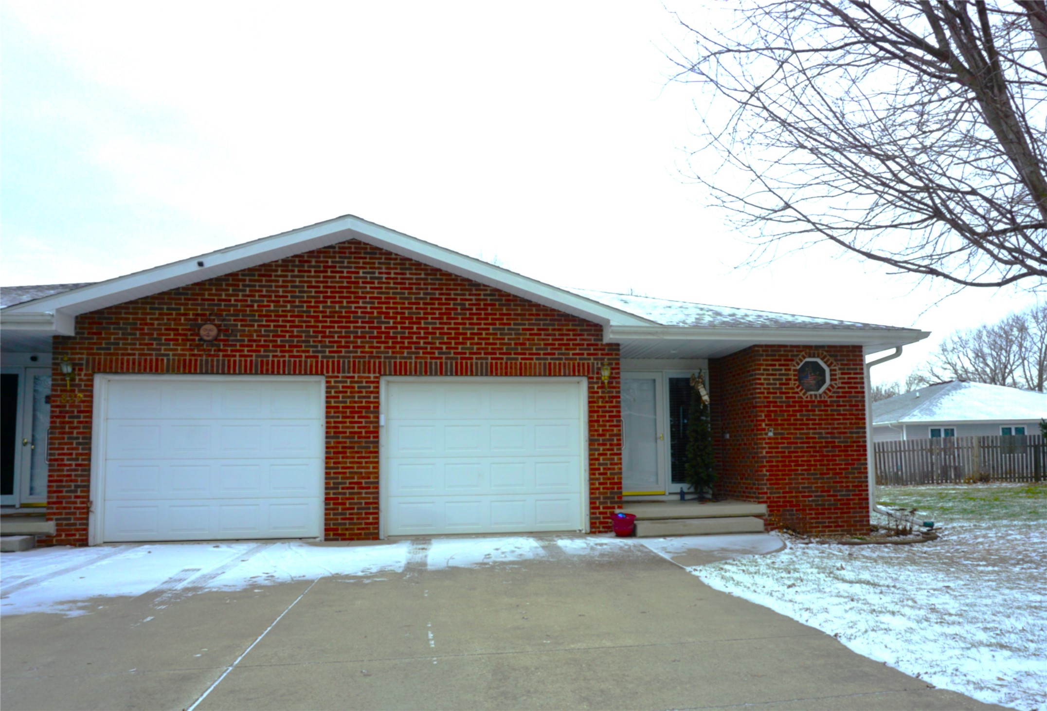 827 W Fremont Street