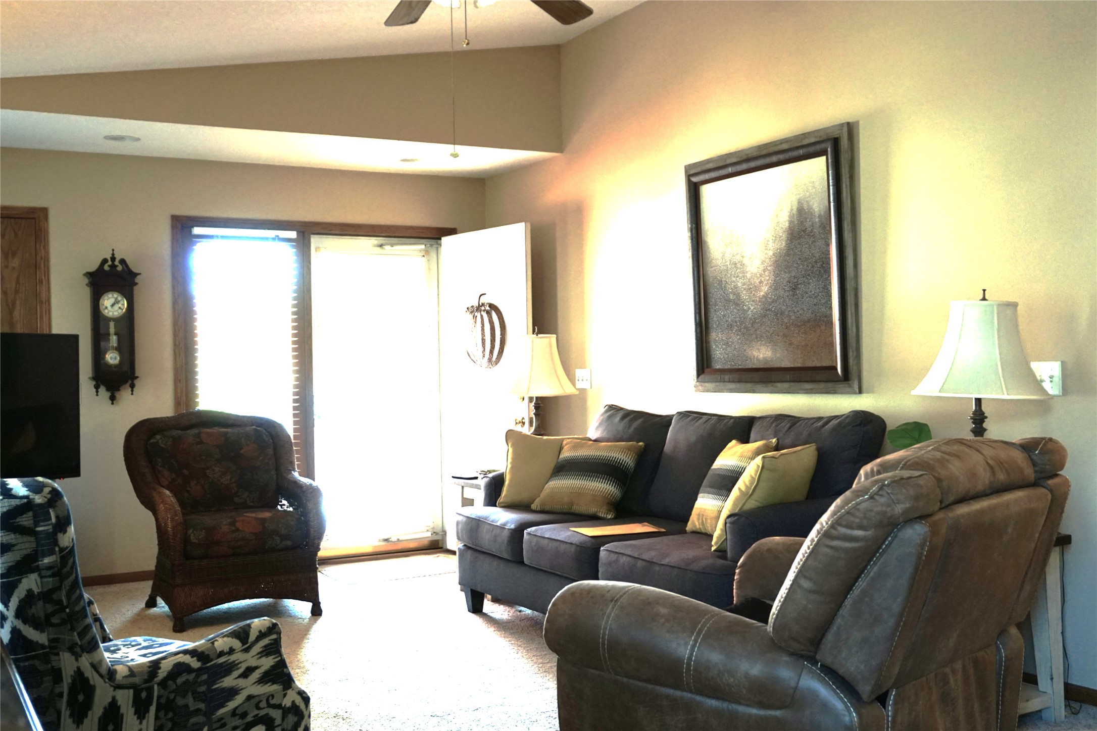 827 W Fremont Street
