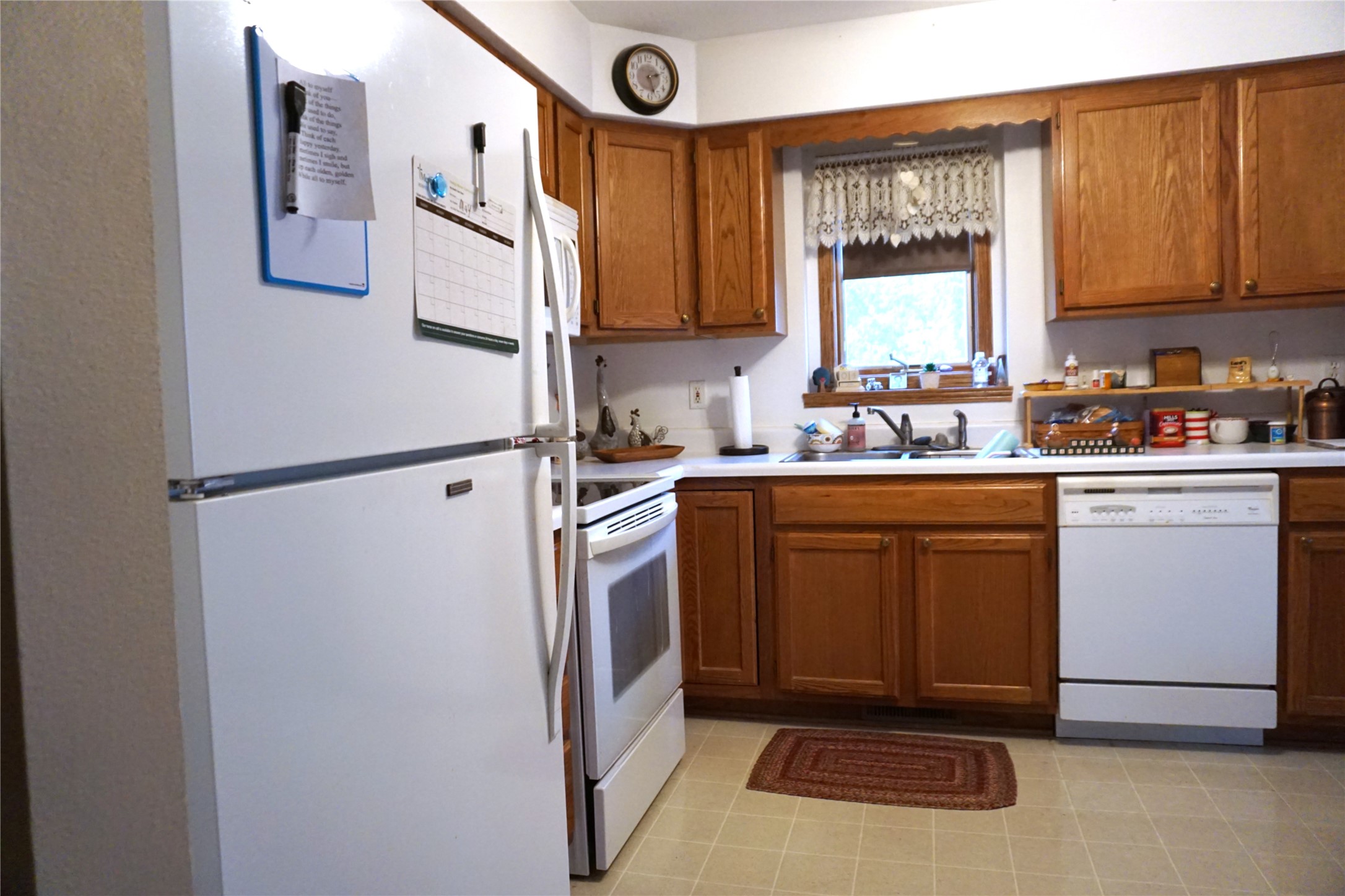 827 W Fremont Street