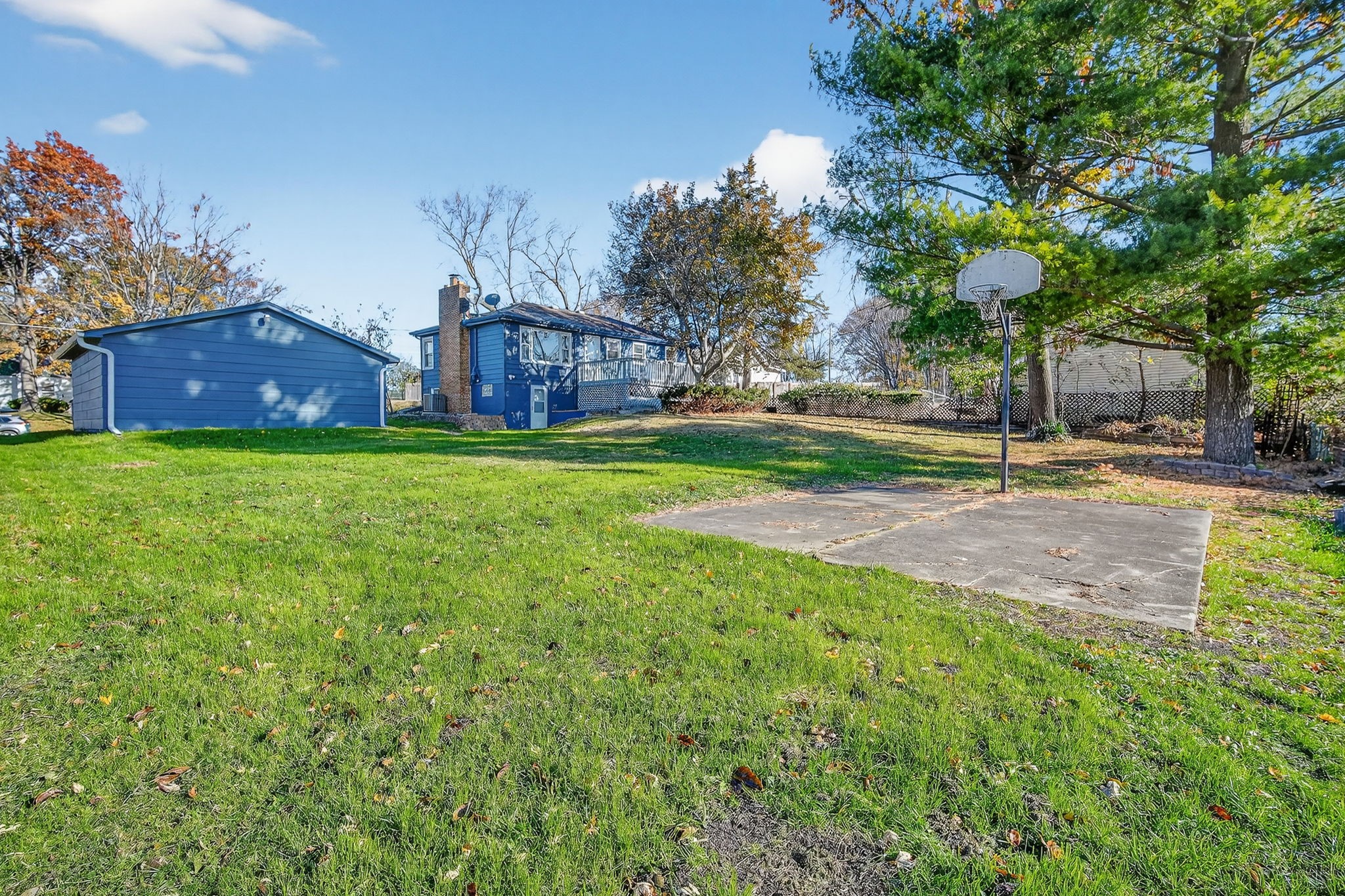 3265 E Washington Avenue