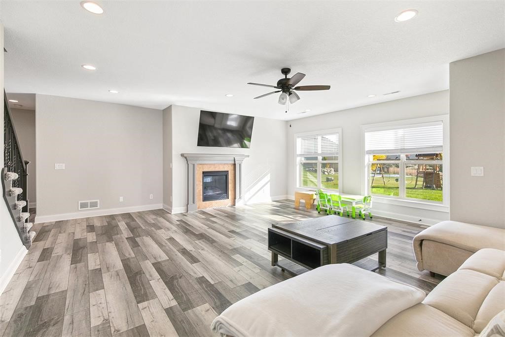 5119 NE Jan Rose Parkway