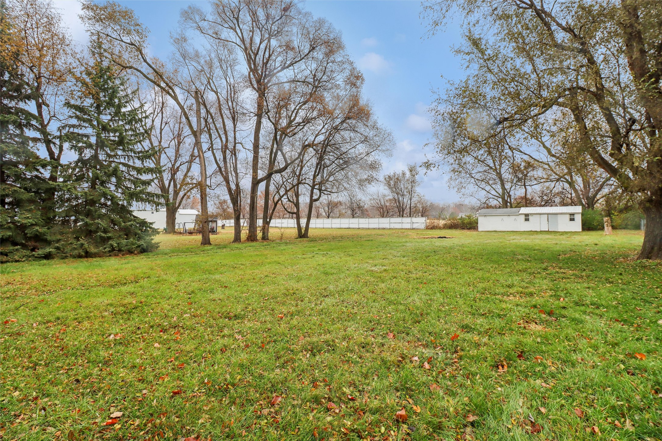 2795 NE 53rd Court
