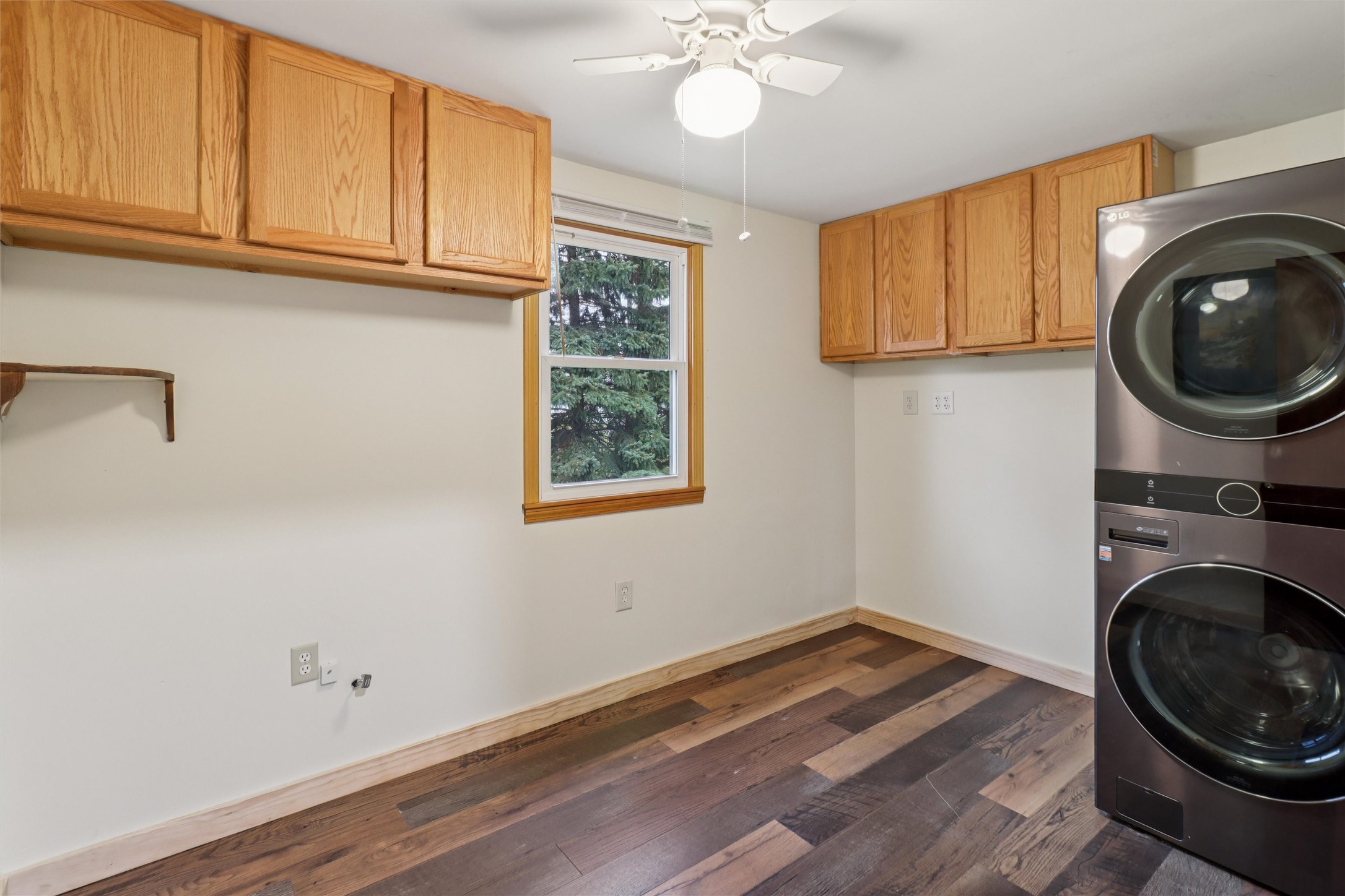 2795 NE 53rd Court