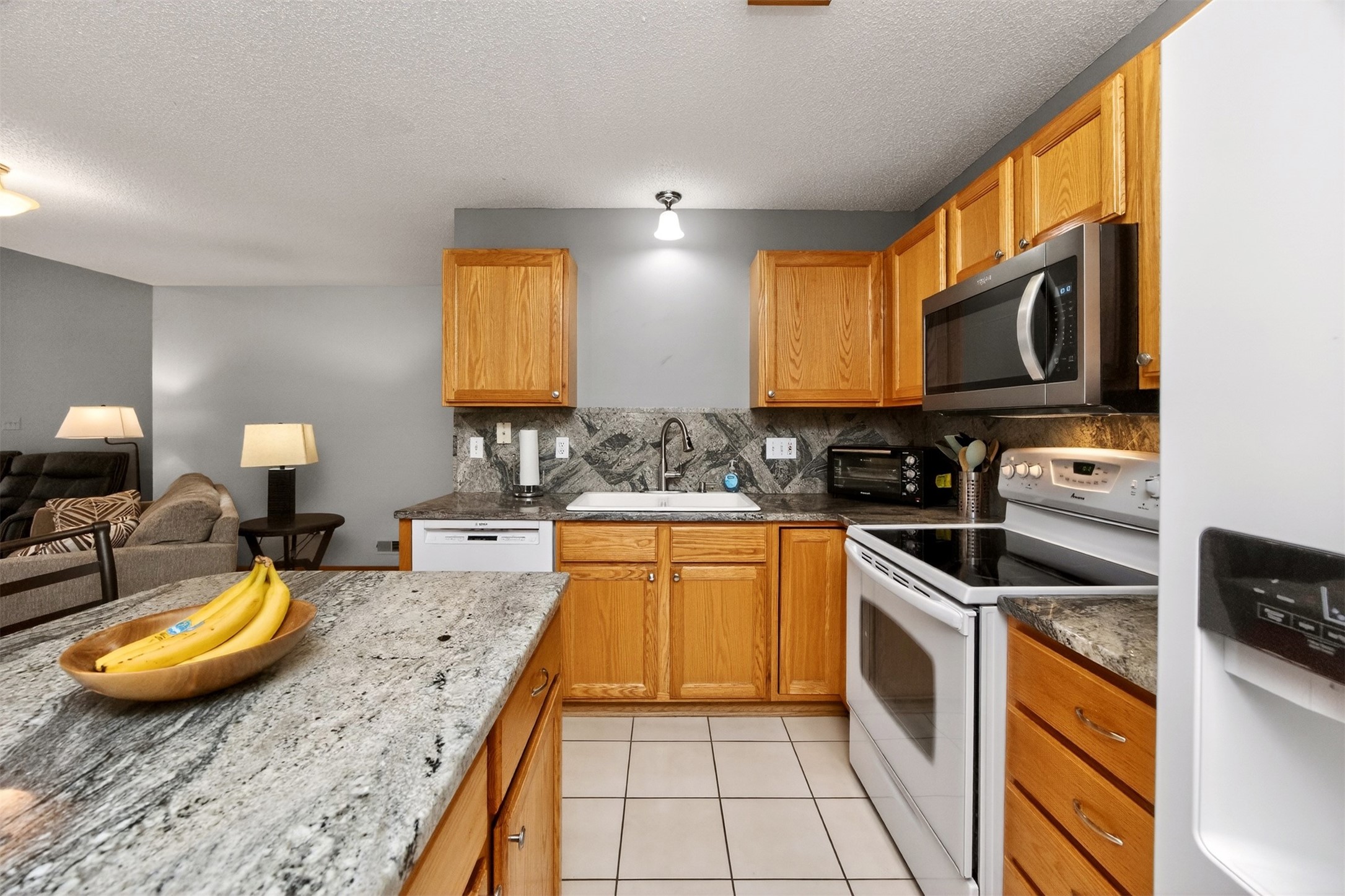 10516 Meredith Drive 3
