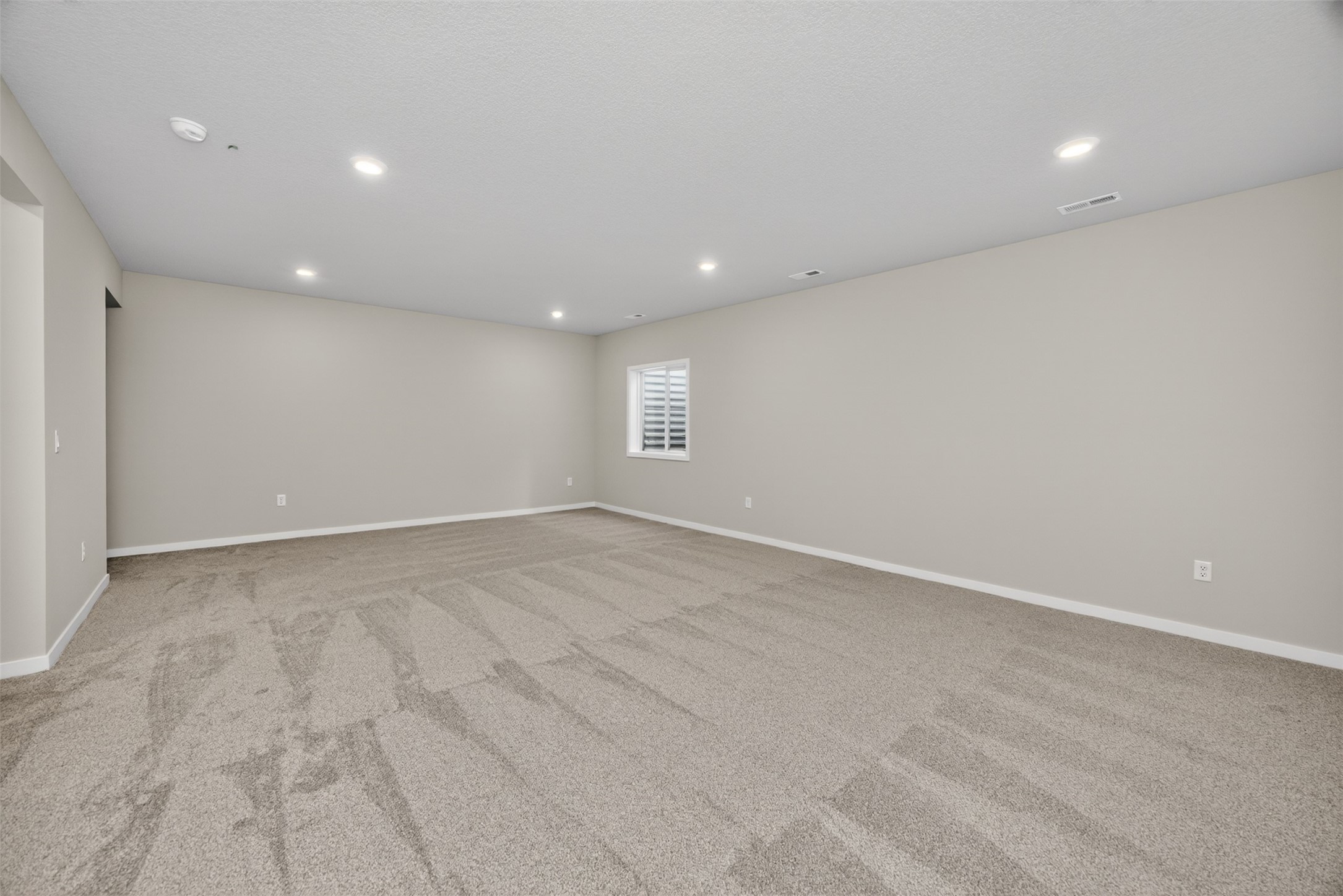 9716 Regatta Lane