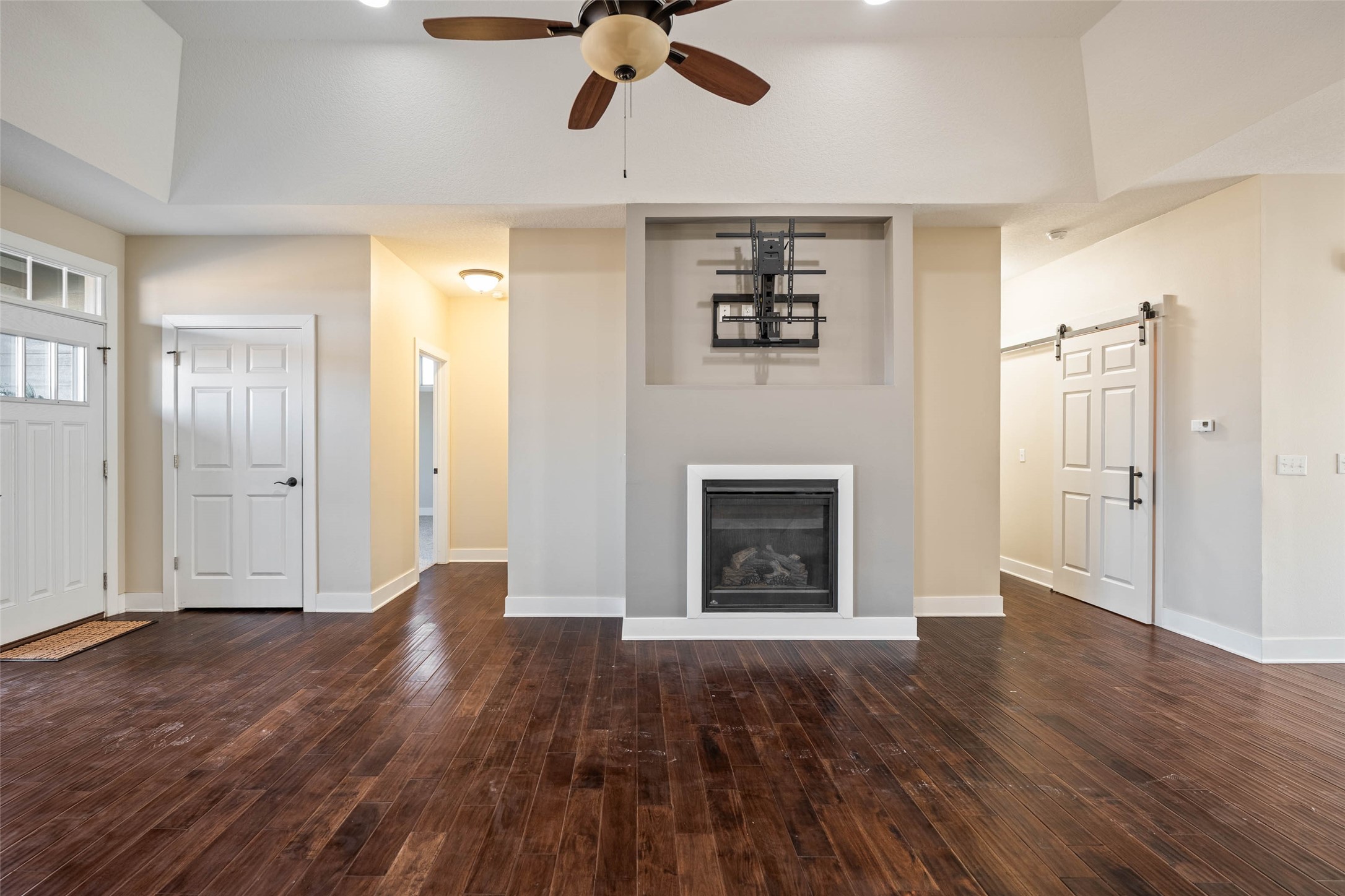 5686 Stagecoach Drive