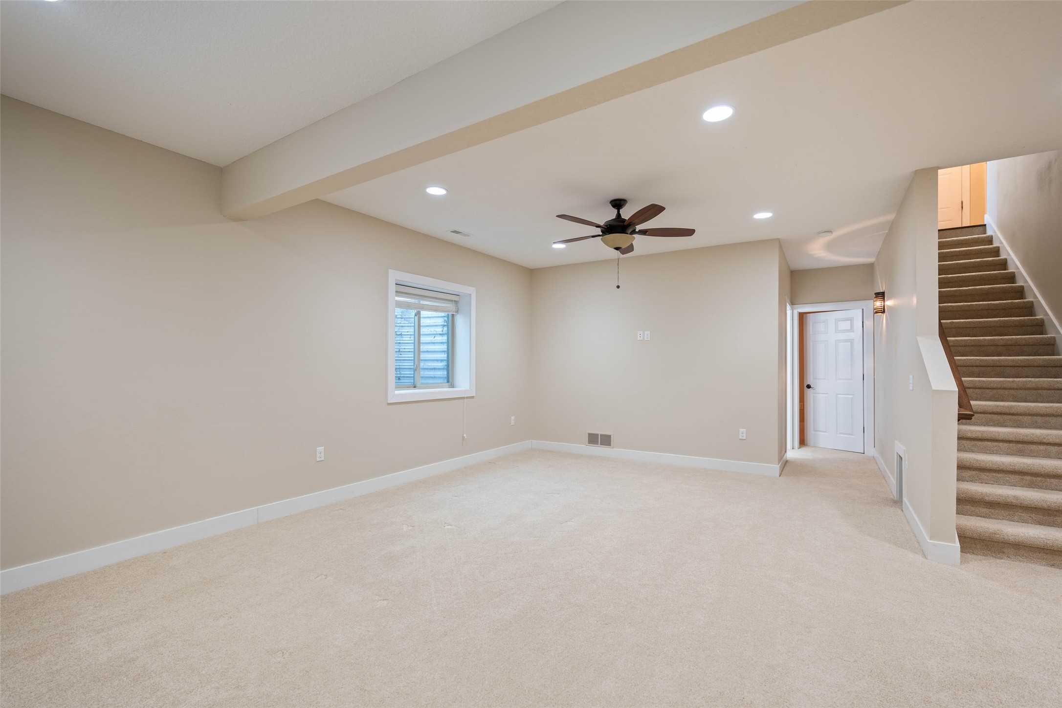 5686 Stagecoach Drive