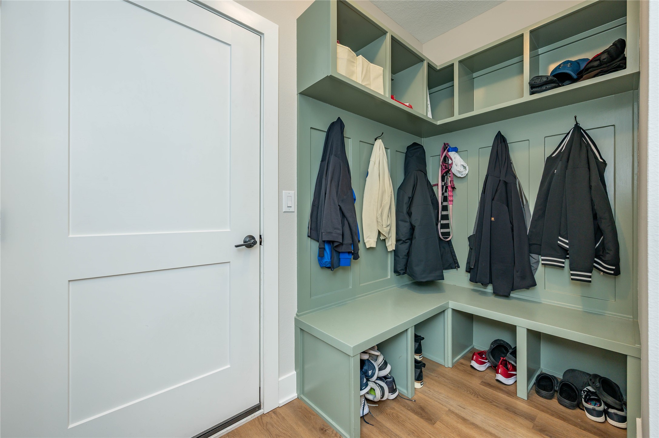 202 SW Prairie Trail Parkway