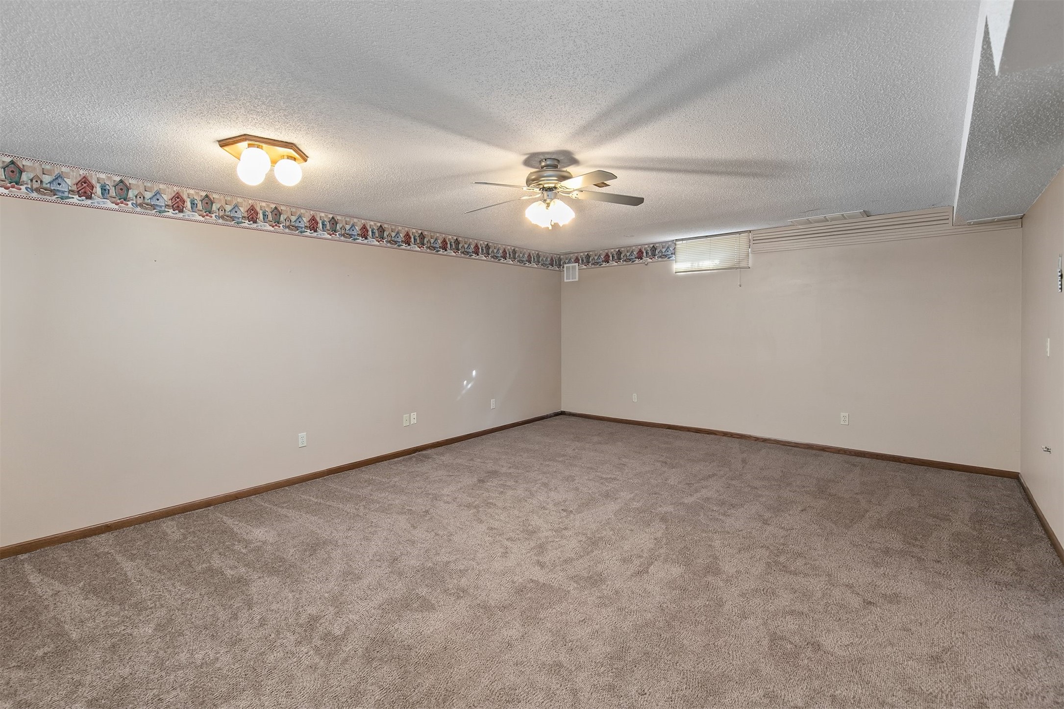 1114 NW Parkridge Drive