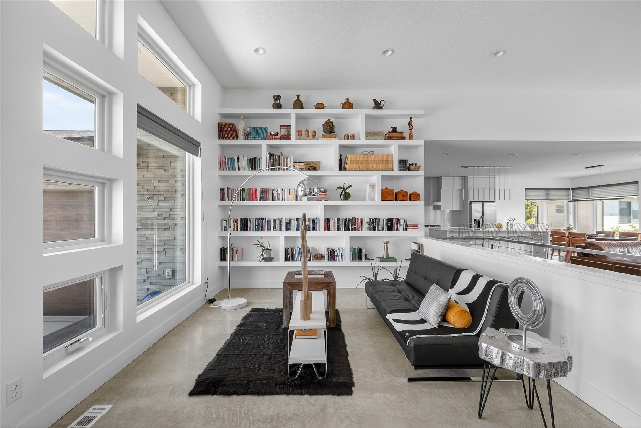 1106 S 100th Street