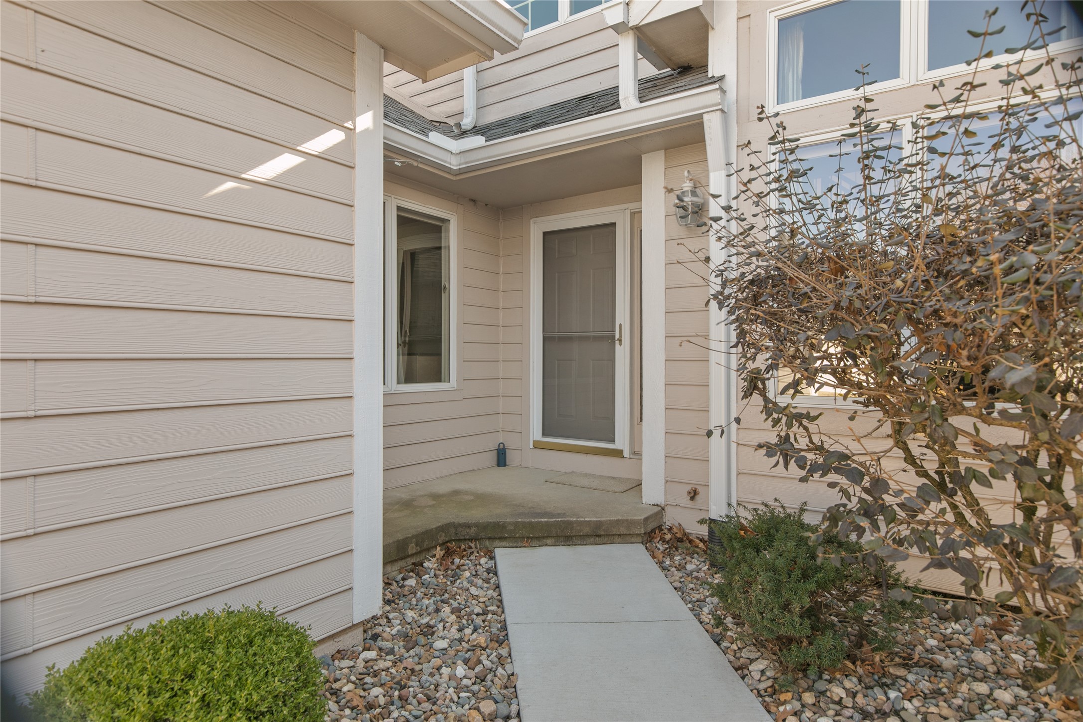 6012 Terrace Drive