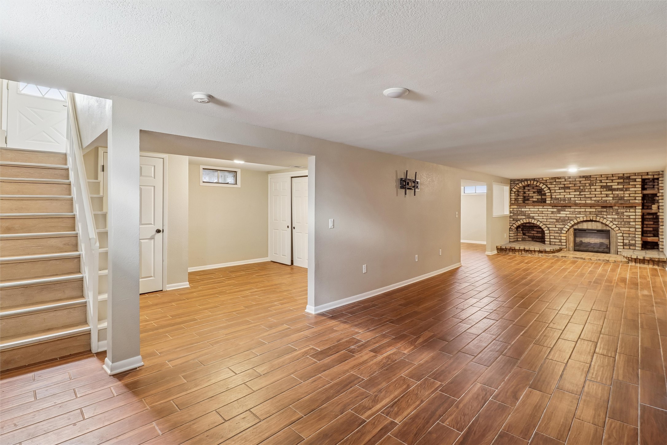 210 Market Avenue SW