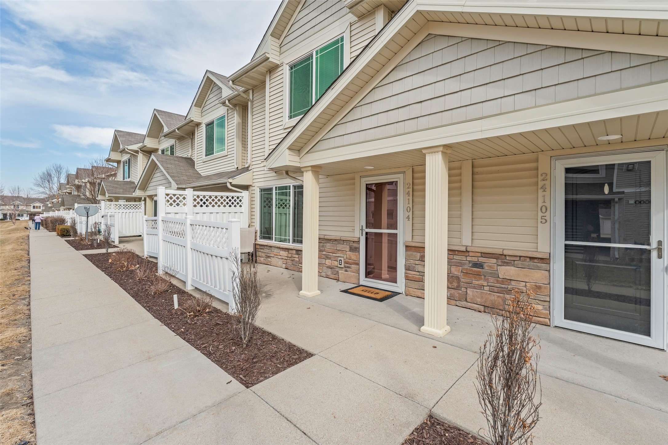 8601 Westown Parkway 24104