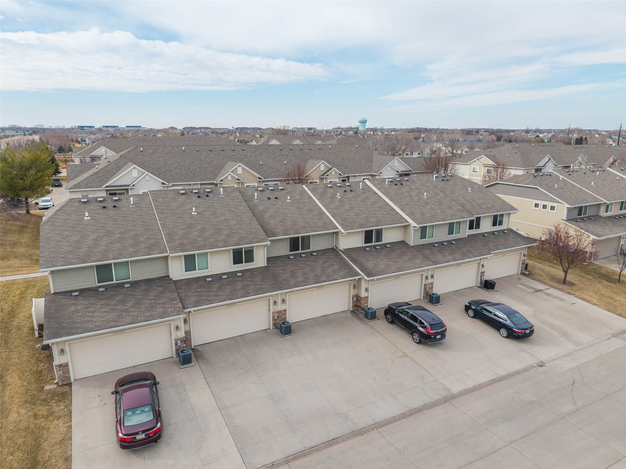 8601 Westown Parkway 24104