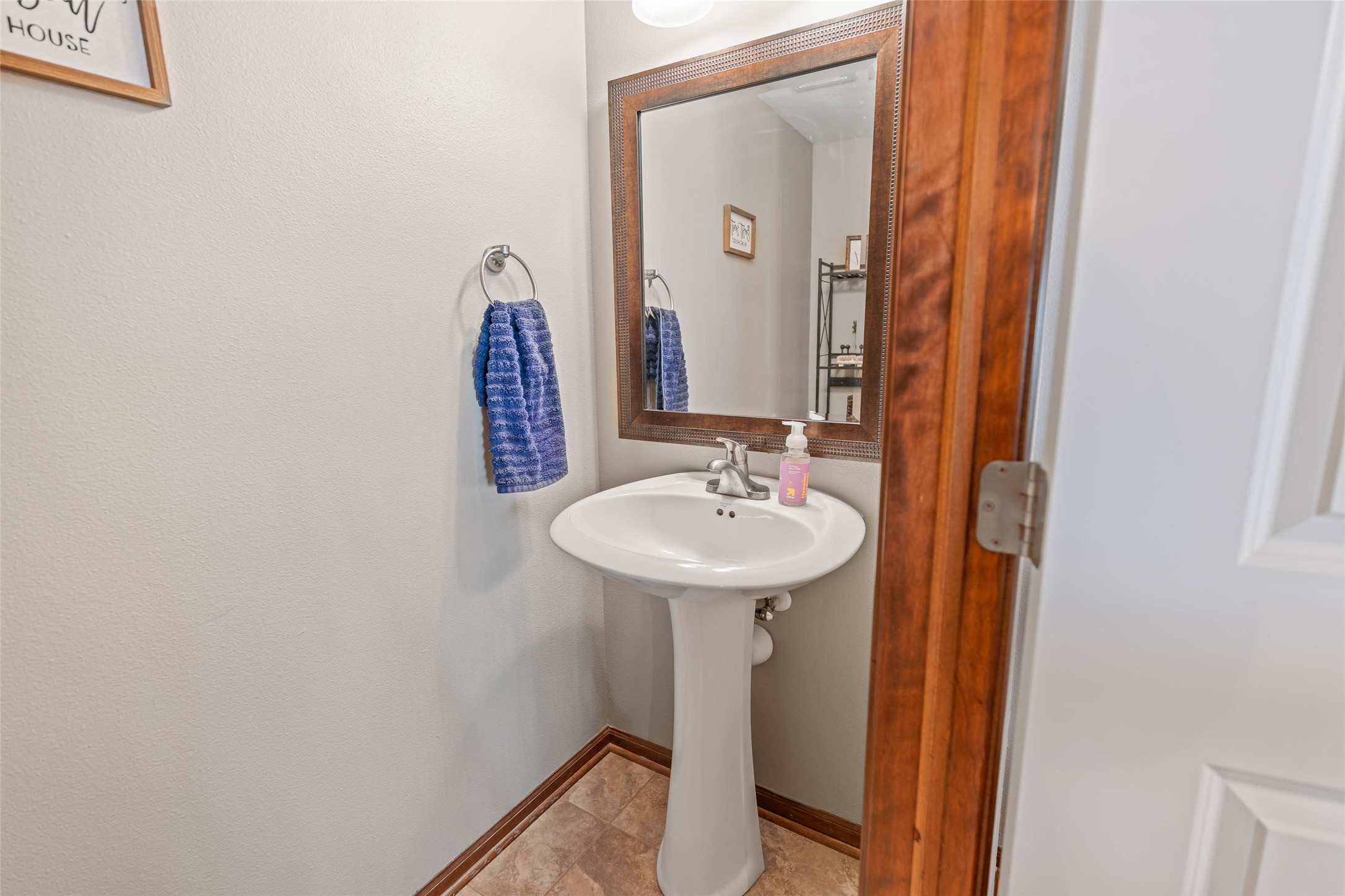 8601 Westown Parkway 24104