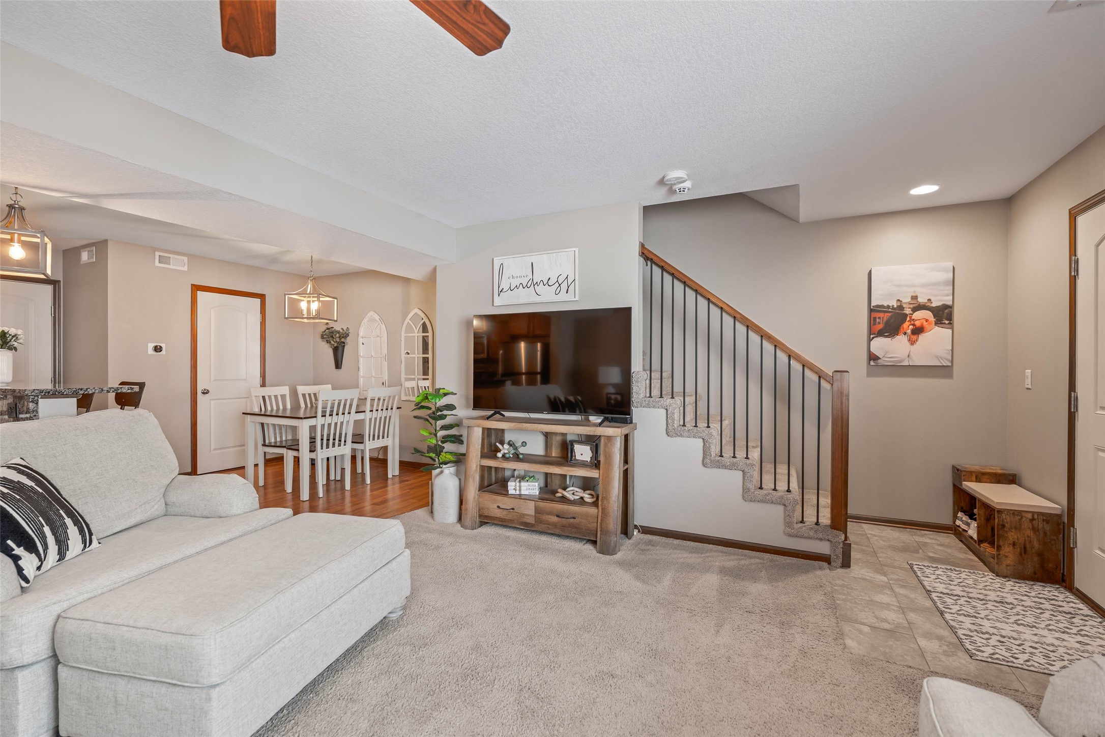 8601 Westown Parkway 24104