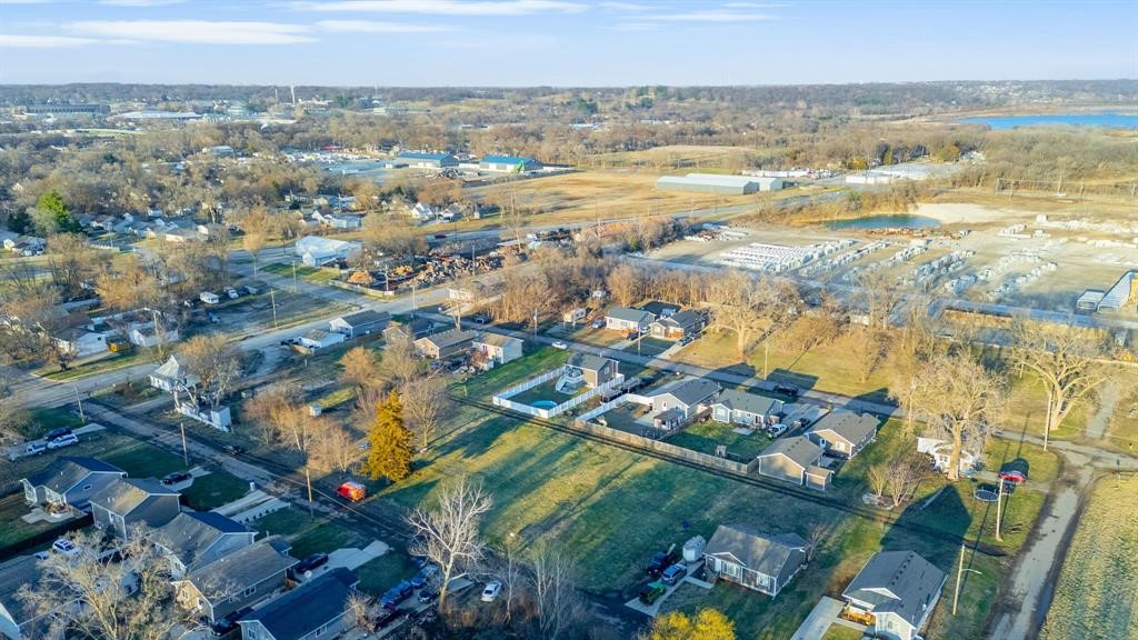 821 SE 27th Court