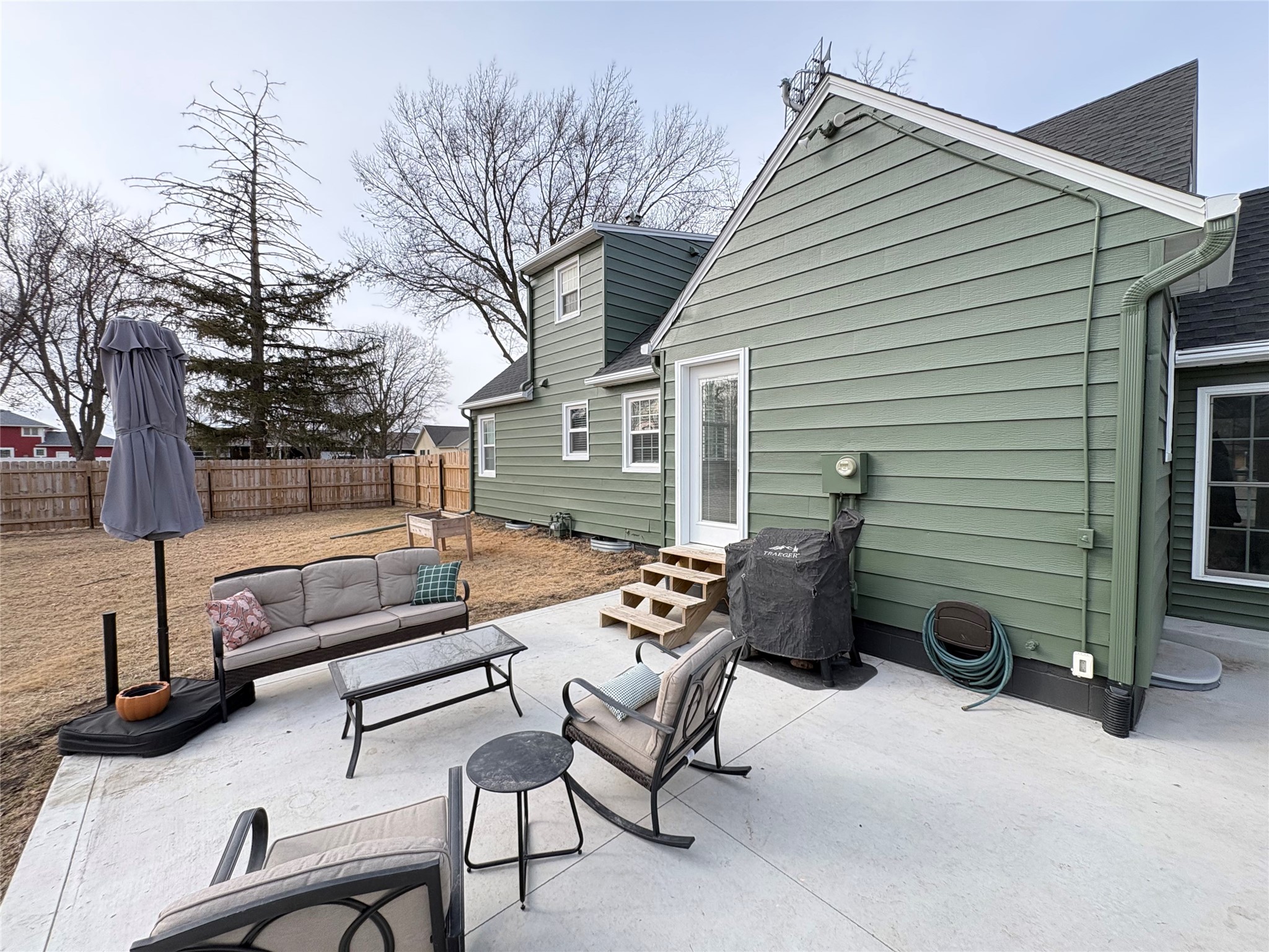 724 W Buchanan Street