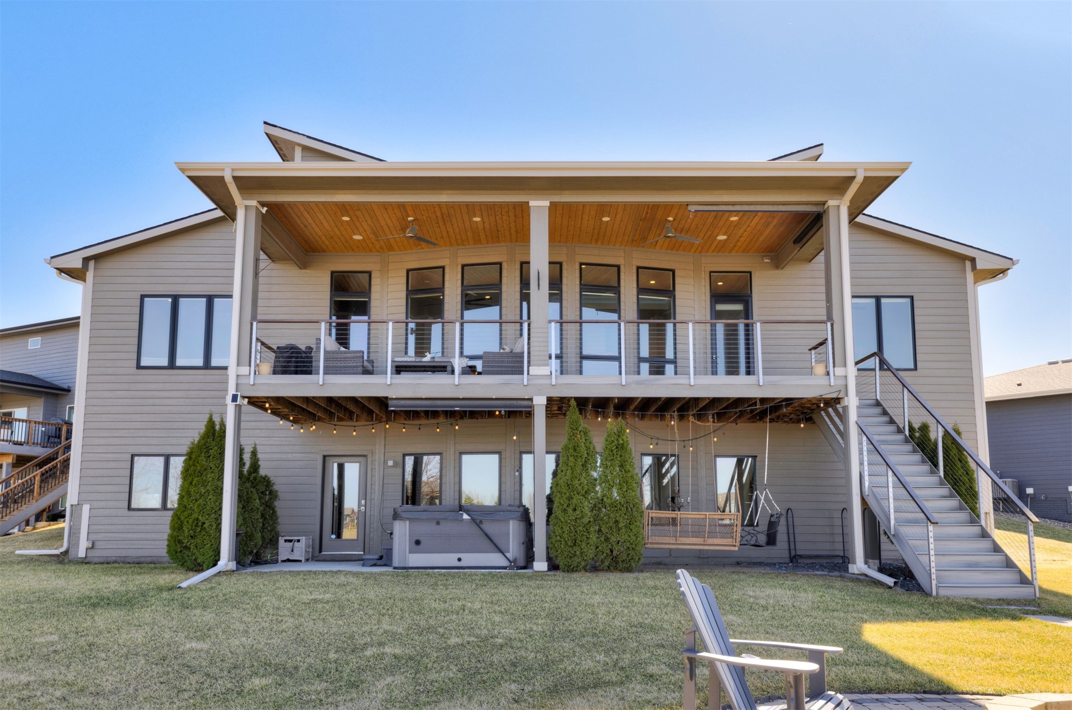 505 NE Dellwood Court