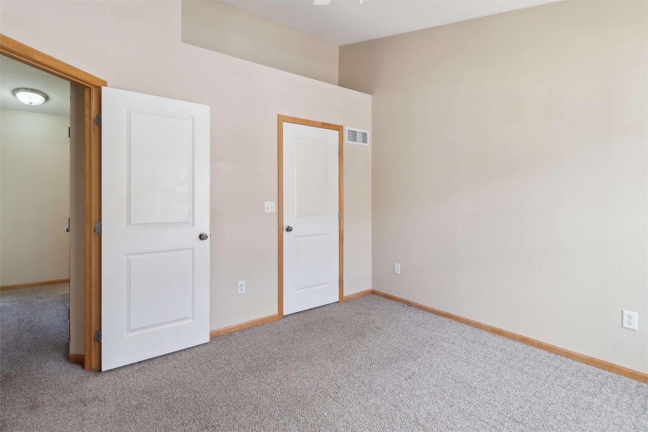 15203 Greenbelt Drive