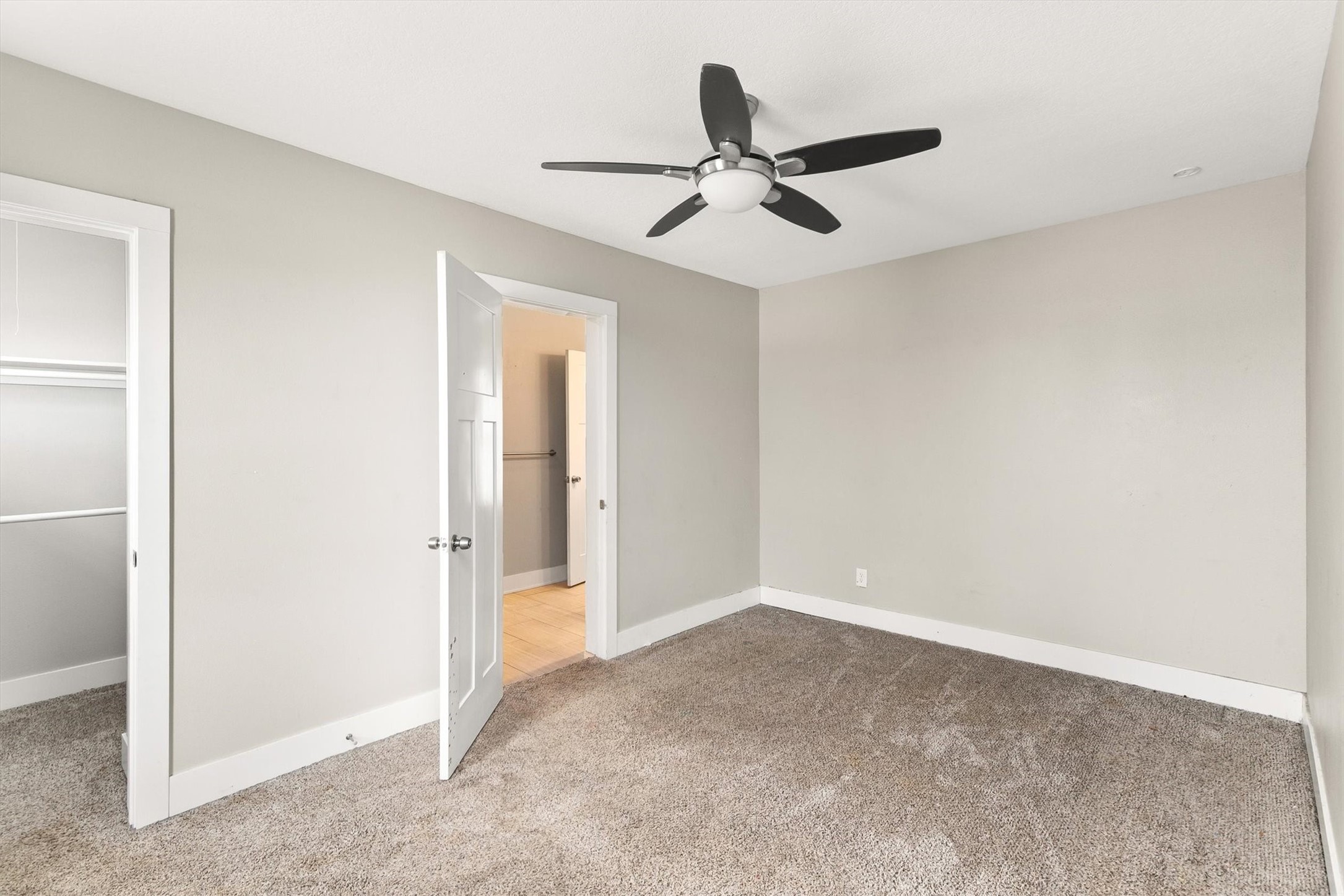 308 W 5th Street