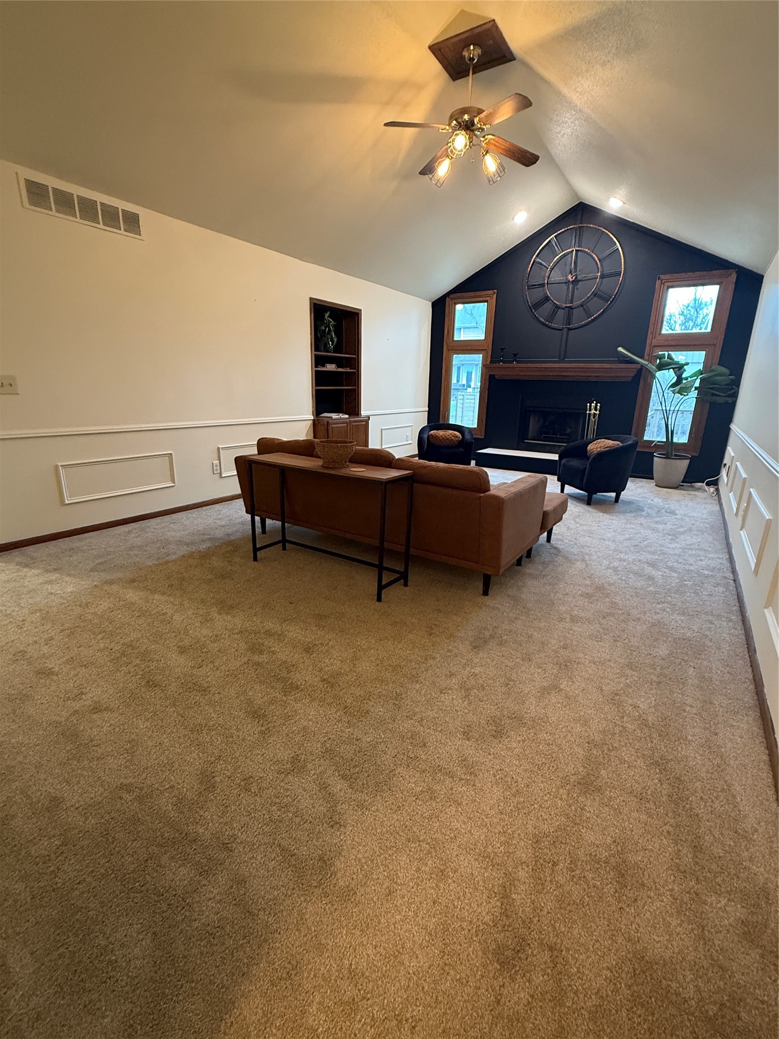 1114 NW Parkridge Drive