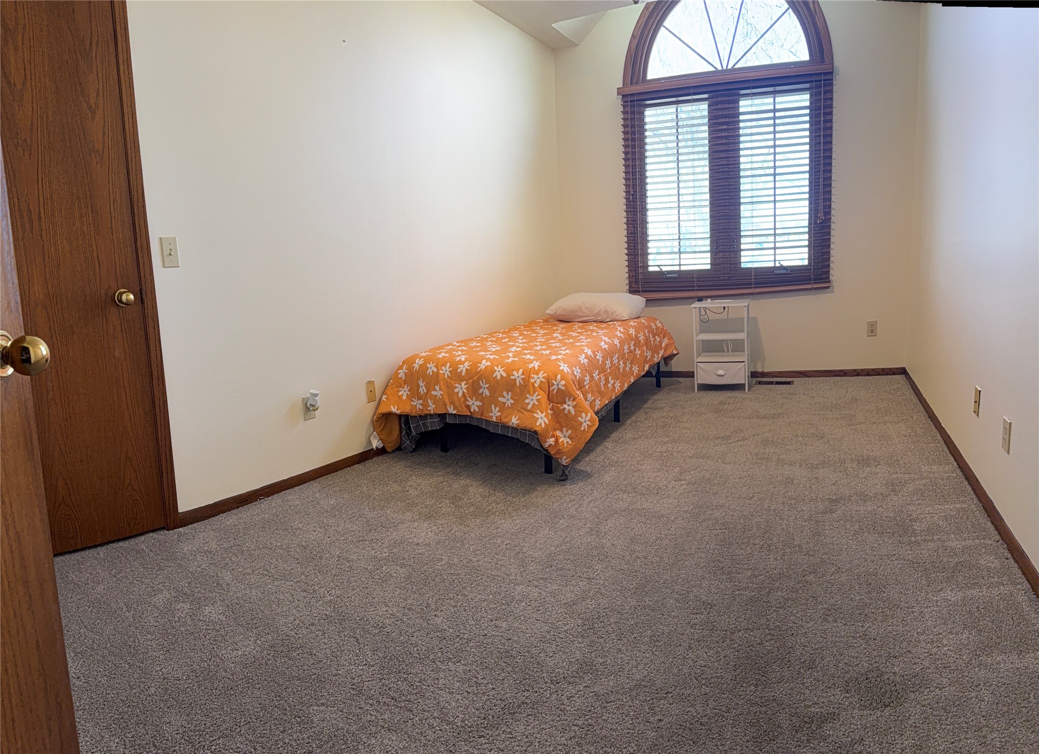 1114 NW Parkridge Drive