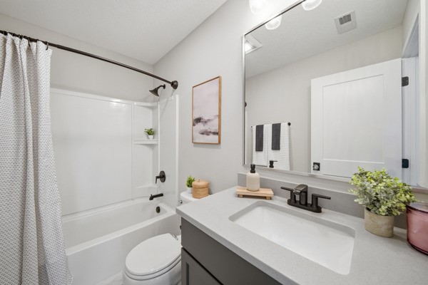 202 SW Prairie Trail Parkway