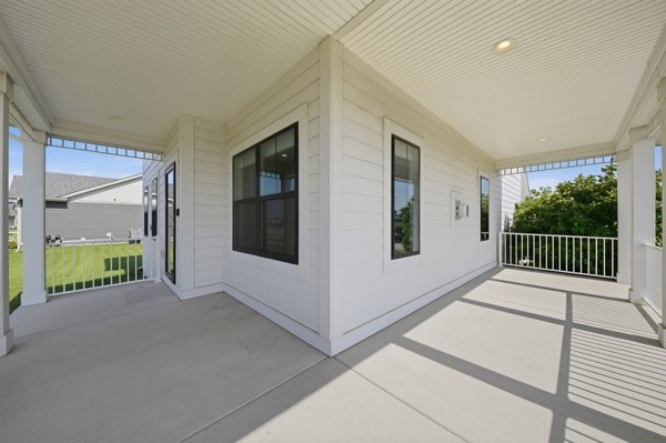202 SW Prairie Trail Parkway