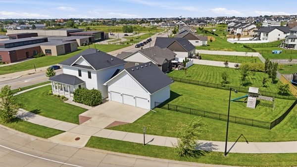202 SW Prairie Trail Parkway